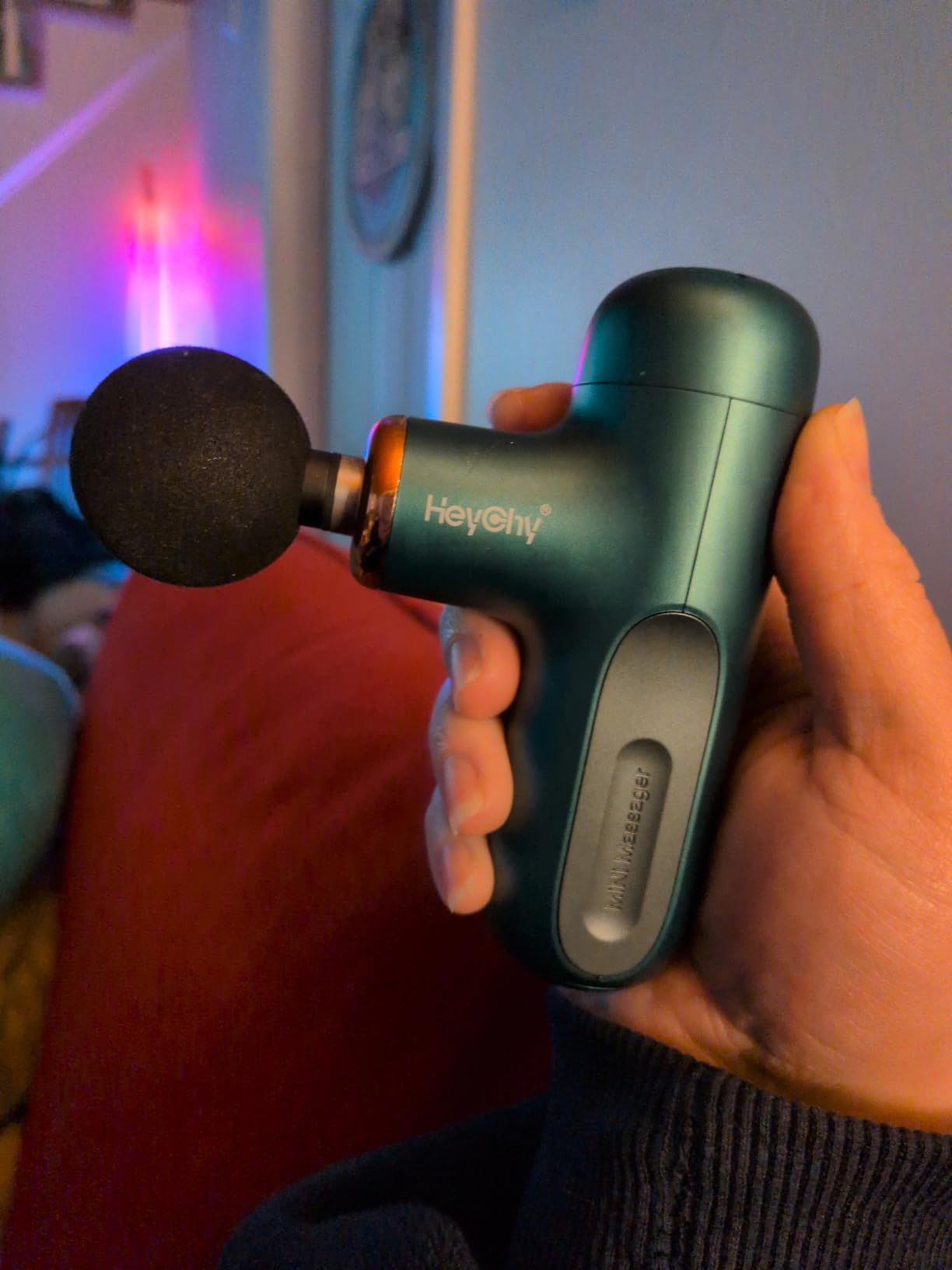 HEYCHY Super Mini Massage Gun, Percussion Deep Tissues Muscle Massager, Compact Sports Travel Massage Gun, Portable Handheld Massager for Home, Gym, Office, Outdoors customer photo 1