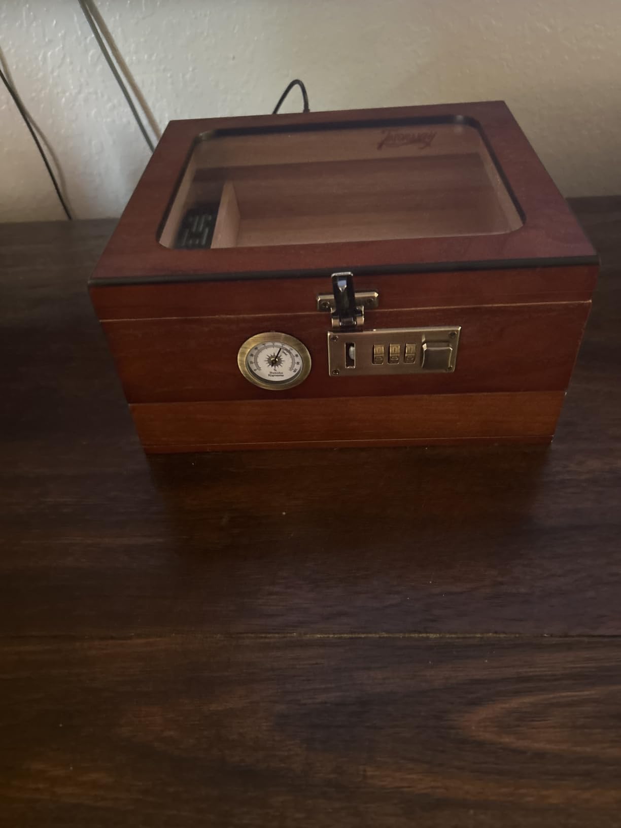 Tesonway Cigar Humidor, Cedar Wood Humidor Cigar Box, Glass Top Desktop Humidor with Front Hygrometer, Humidifier, Divider, Accessories Drawer and Combination Lock, Cigar Gifts for Men (Brown) customer photo 1