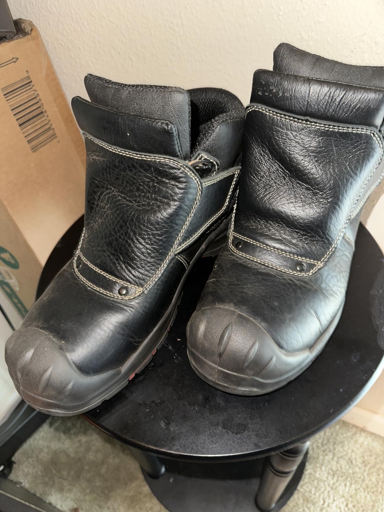SAFETOE Welding Boots for Men Composite Toe Safety Boots Fire Resistant Welding Boot 300℃Heat Resistant Welder Working Boots customer photo 1