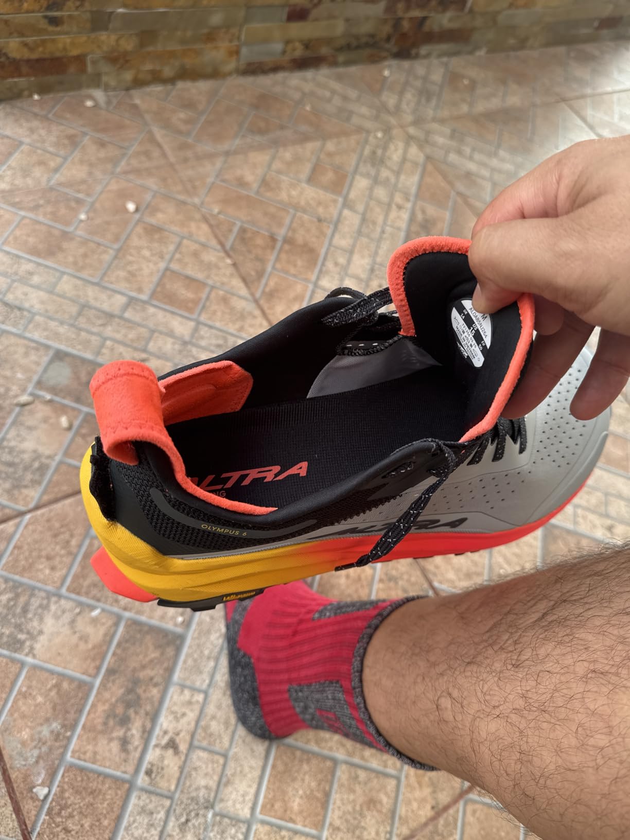 ALTRA Men's Olympus 6 Trail Running Shoe customer photo 2