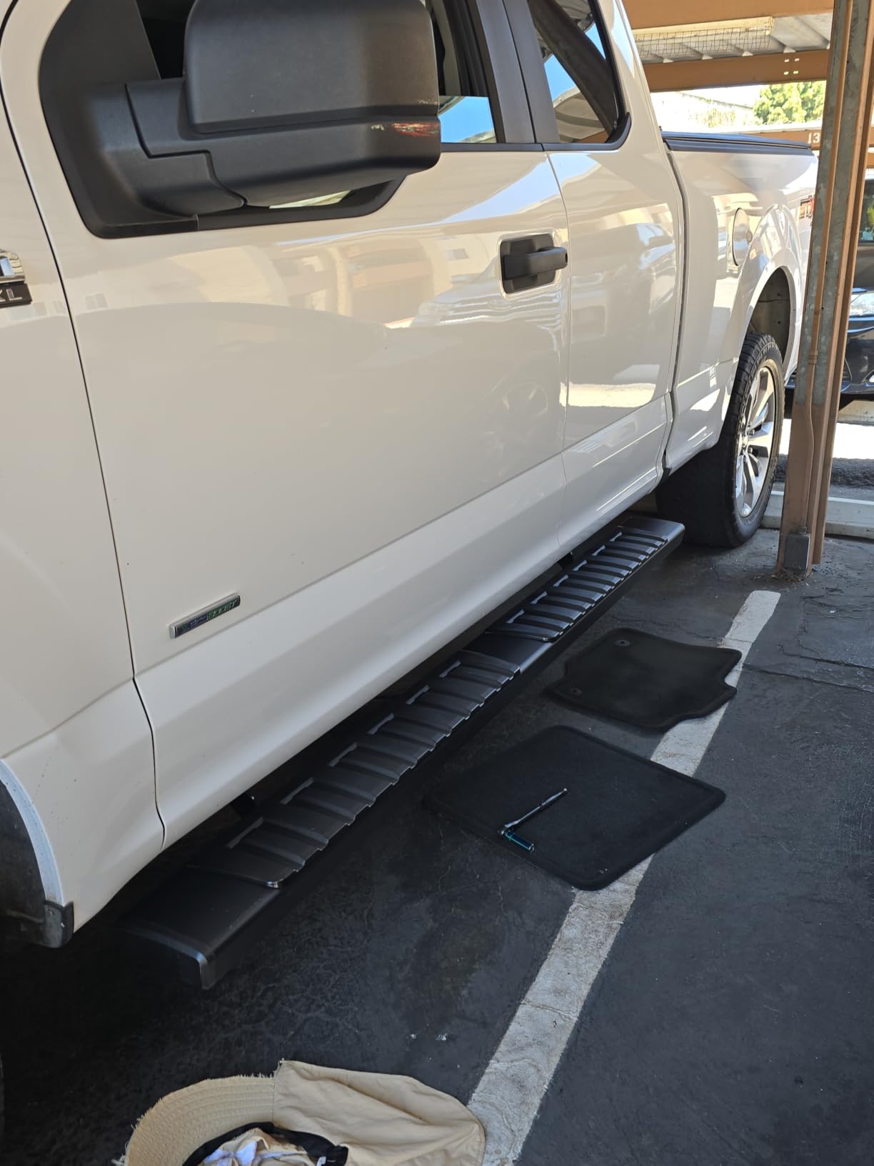 Running Boards for 15-26 Ford F-150 & 17-26 F250 Super Duty SuperCrew Cab customer photo 2