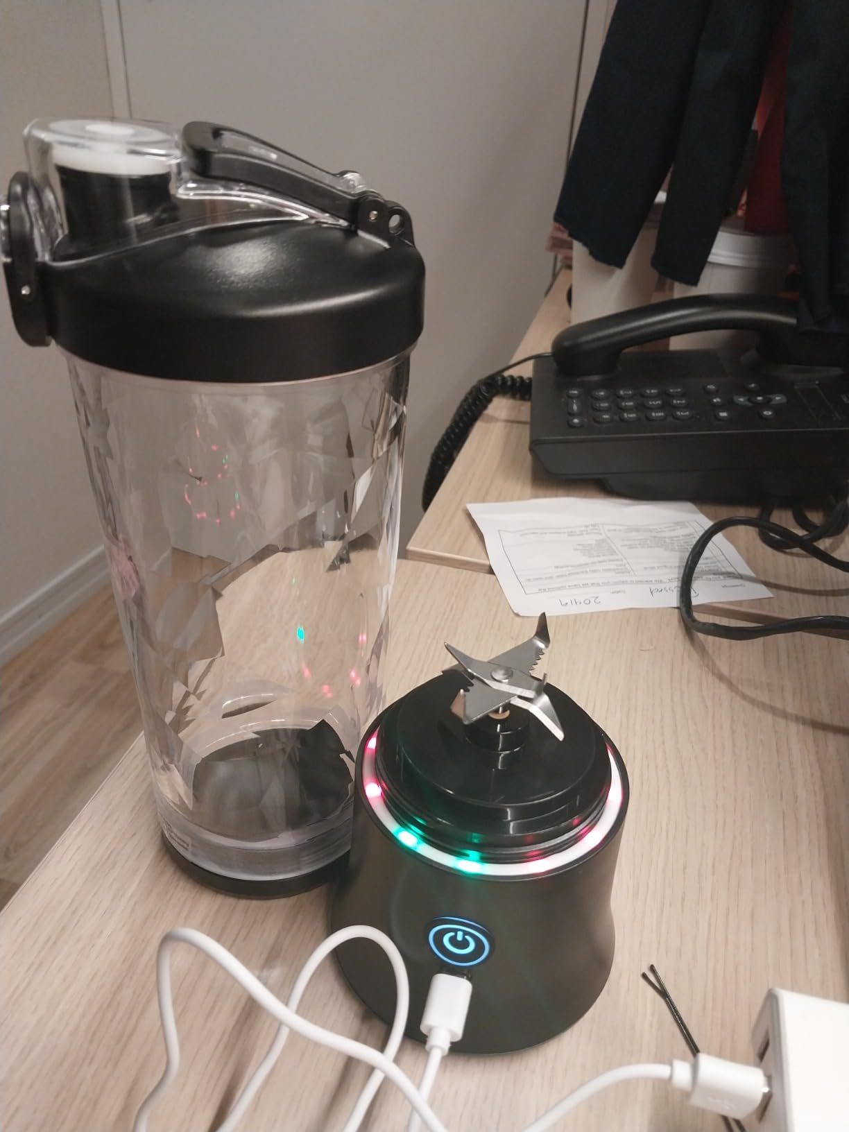 Portable Blender Personal Juicer for Shakes Smoothies with Insulated Sleeve customer photo 1