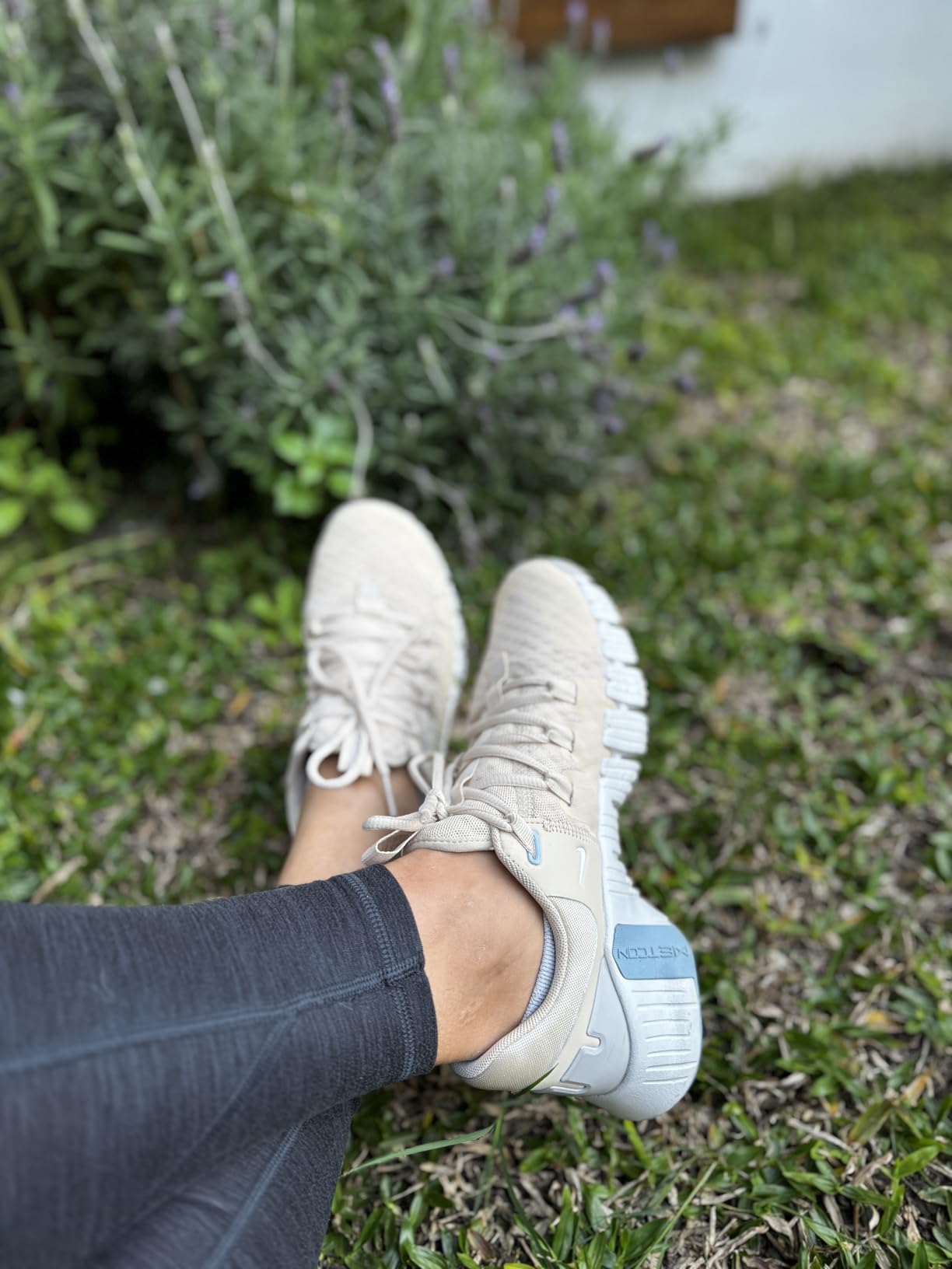 Nike Women's Free Metcon 5 Workout Shoes customer photo 2