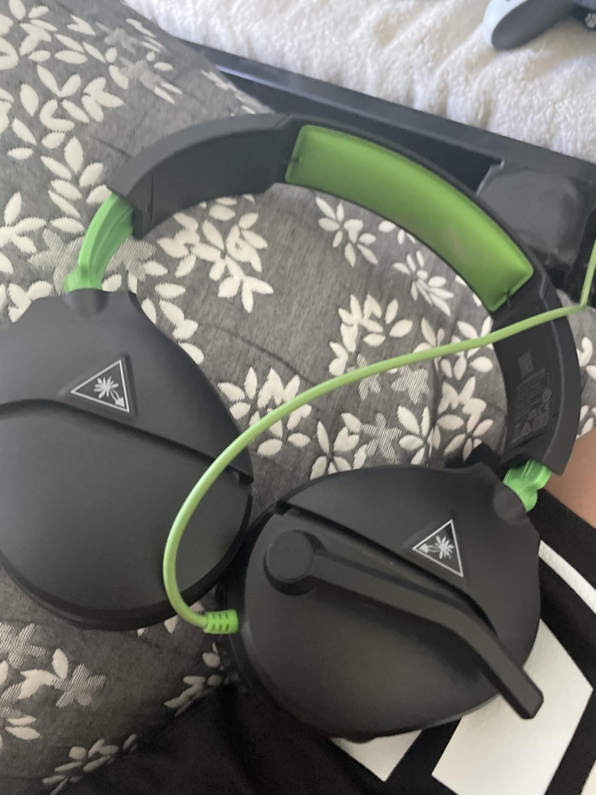 Turtle Beach Recon 70 Wired Multiplatform Gaming Headset for PS5, PC, Xbox customer photo 1
