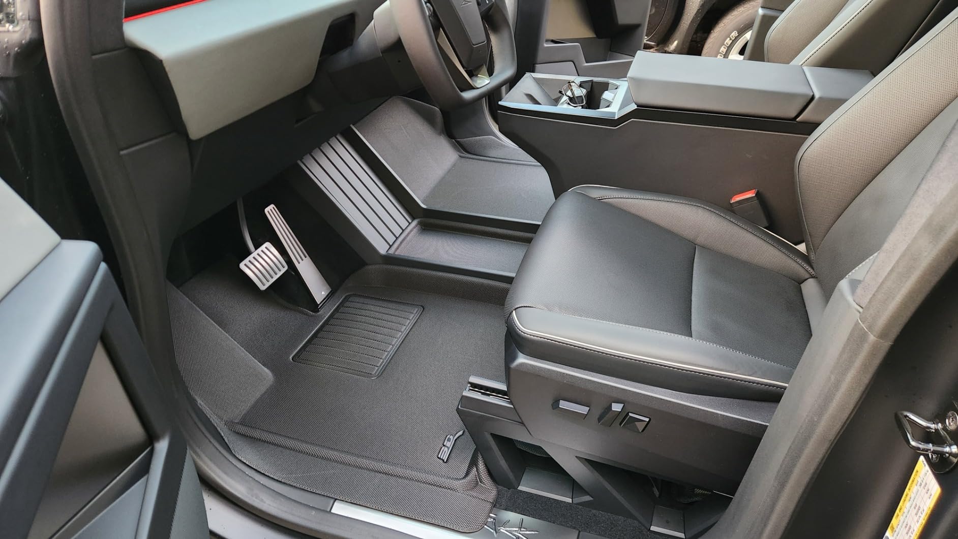 3D MAXpider Kagu Floor Mats Compatible with Tesla Cybertruck 2024-2026 customer photo 1