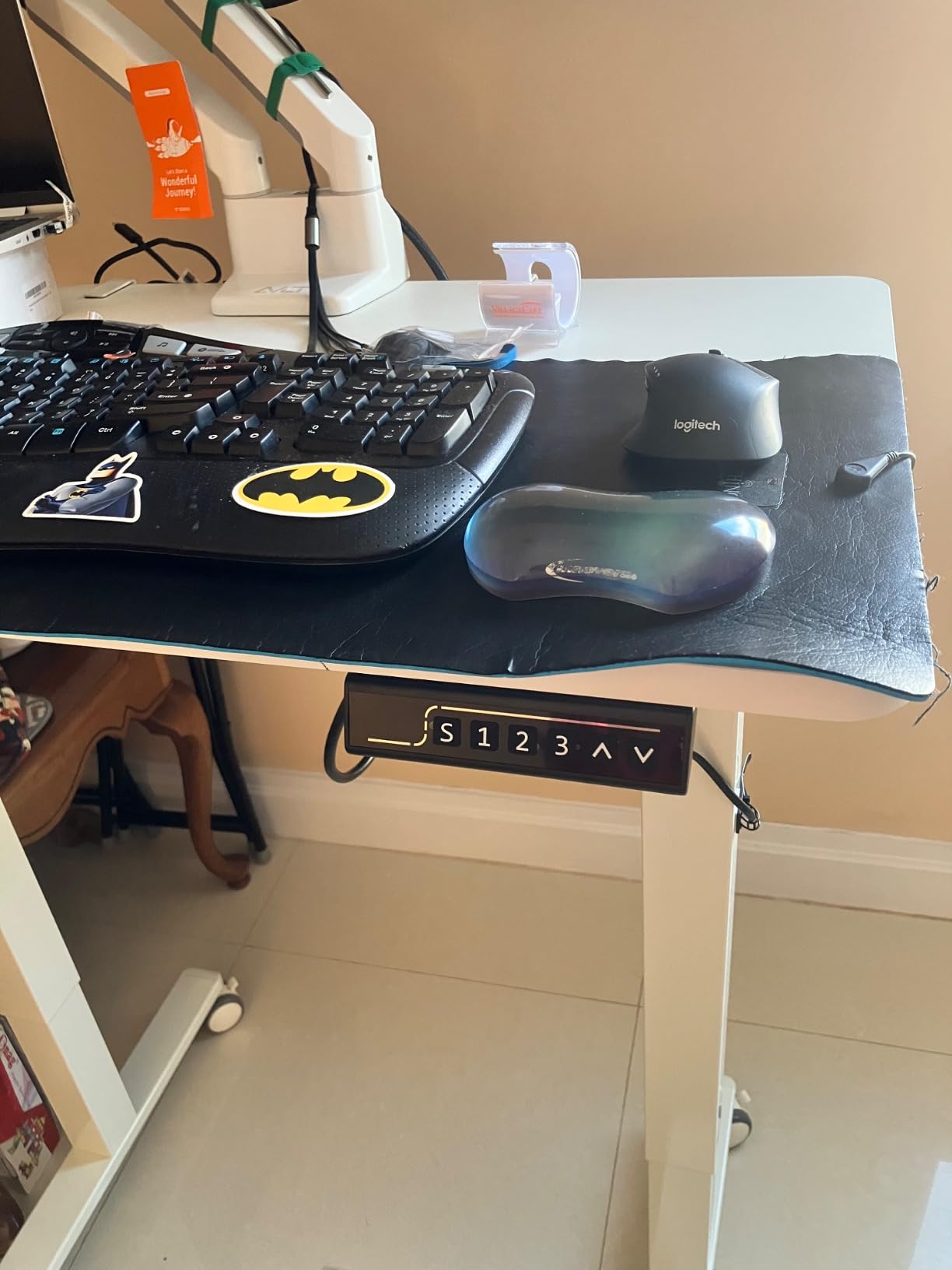 JOY worker Electric Small Standing Desk, 35