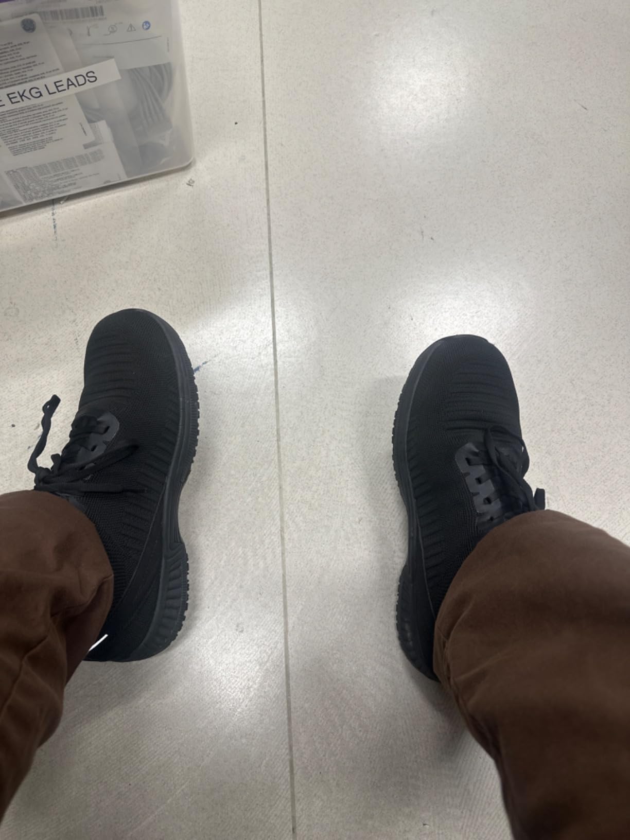 Orthofeet Yari Orthopedic Men's Walking Shoes customer photo 1
