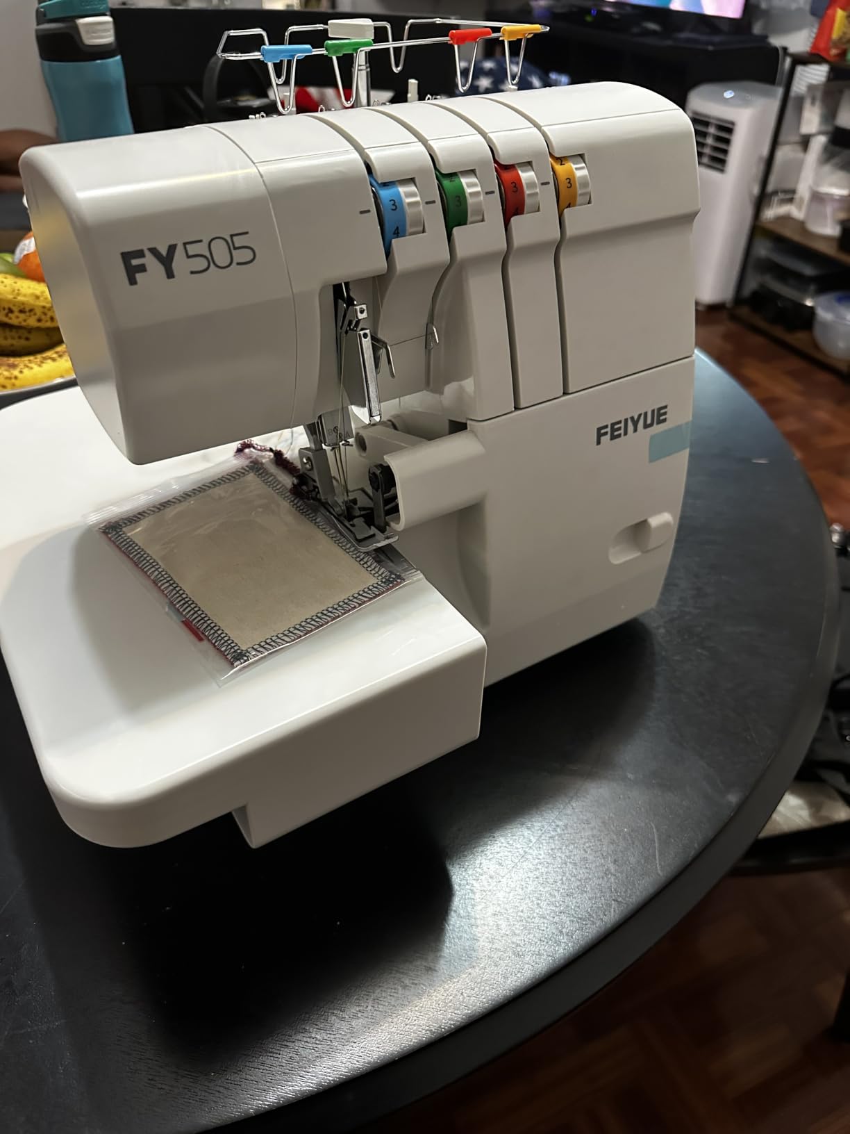 FEIYUE FY505 Serger Overlock Machine, 2/3/4 Thread Capability customer photo 1