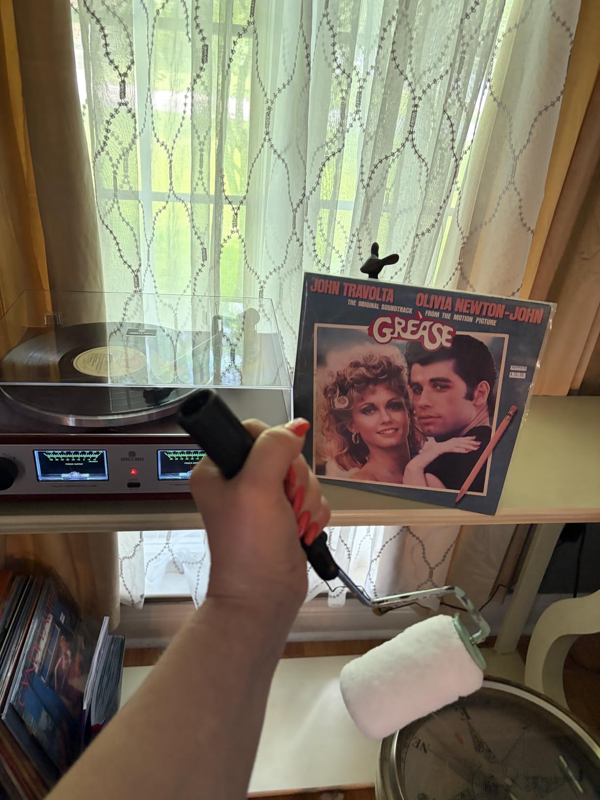 ANGELS HORN Vinyl Record Player with Speakers, Bluetooth Hi-Fi Turntable customer photo 1