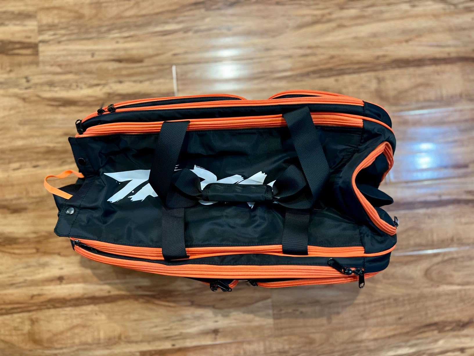 TILDOSAC Pickleball Bag - Large Paddle Bag for 4 Paddles & Accessories - Fence Hook, Extra Pockets, Shoe Compartment customer photo 1