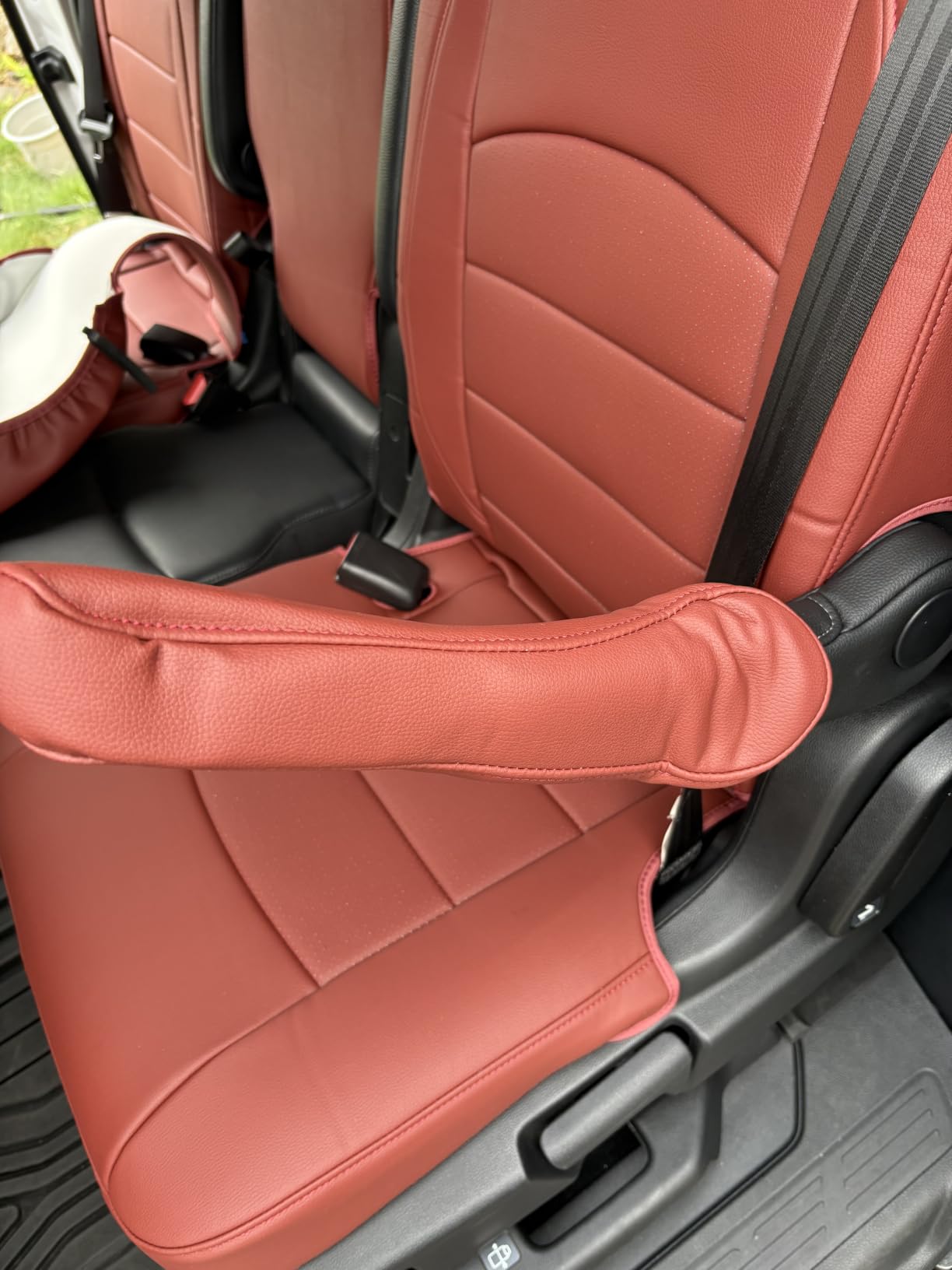 Full Set Car Seat Covers for Honda Odyssey 2018-2026,8-Seater,Faux Leather customer photo 1