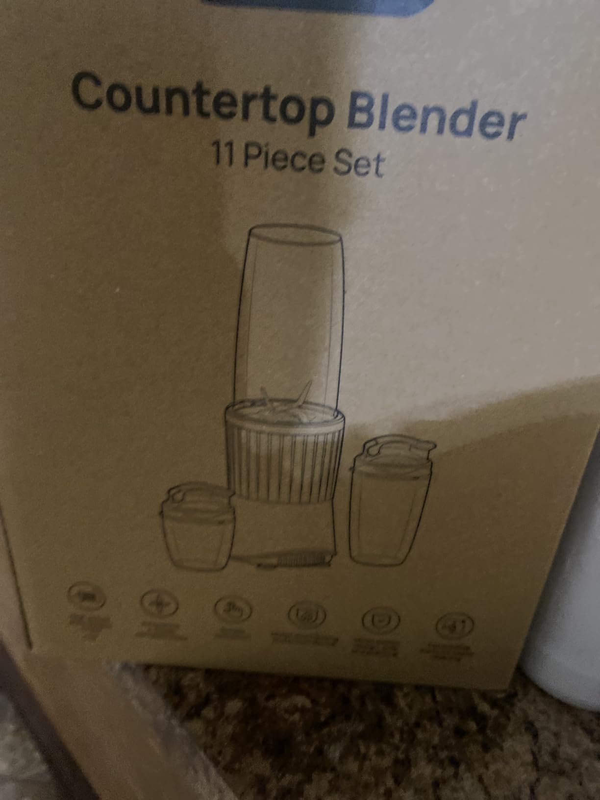 Consciot 11-Piece Blender for Kitchen and Personal Size, 900 Peak Watts customer photo 1