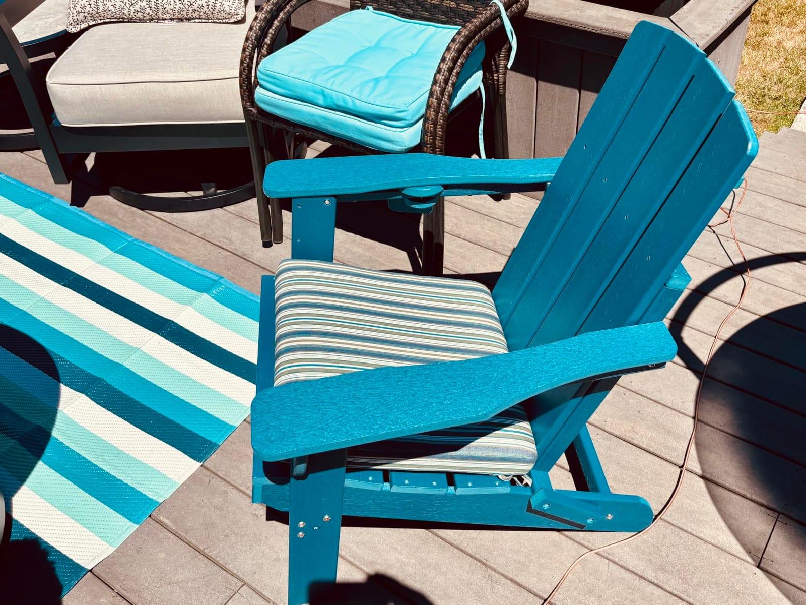 Folding Adirondack Chair, HDPE Adirondack Chairs with 2 Cup Holder, Plastic All-Weather Fire Pit Chairs, Outdoor Lawn Chair for Patio Garden (Black) customer photo 1