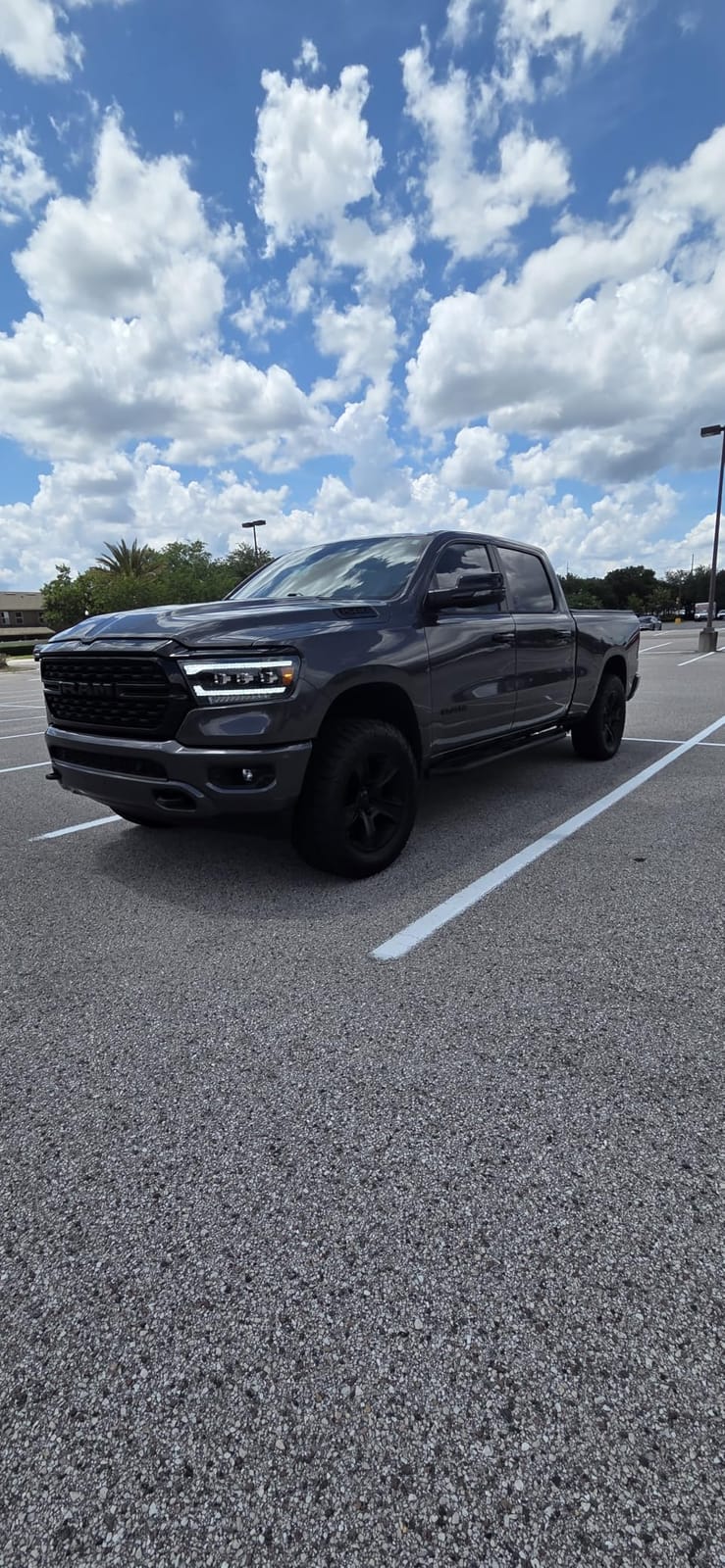 Tyger Auto Trax Side Steps Compatible with 2018-2026 Jeep Wrangler JL 4-Door (Not Fit JK) | TG-TX7J27118 | Textured Black Rail Running Board customer photo 2