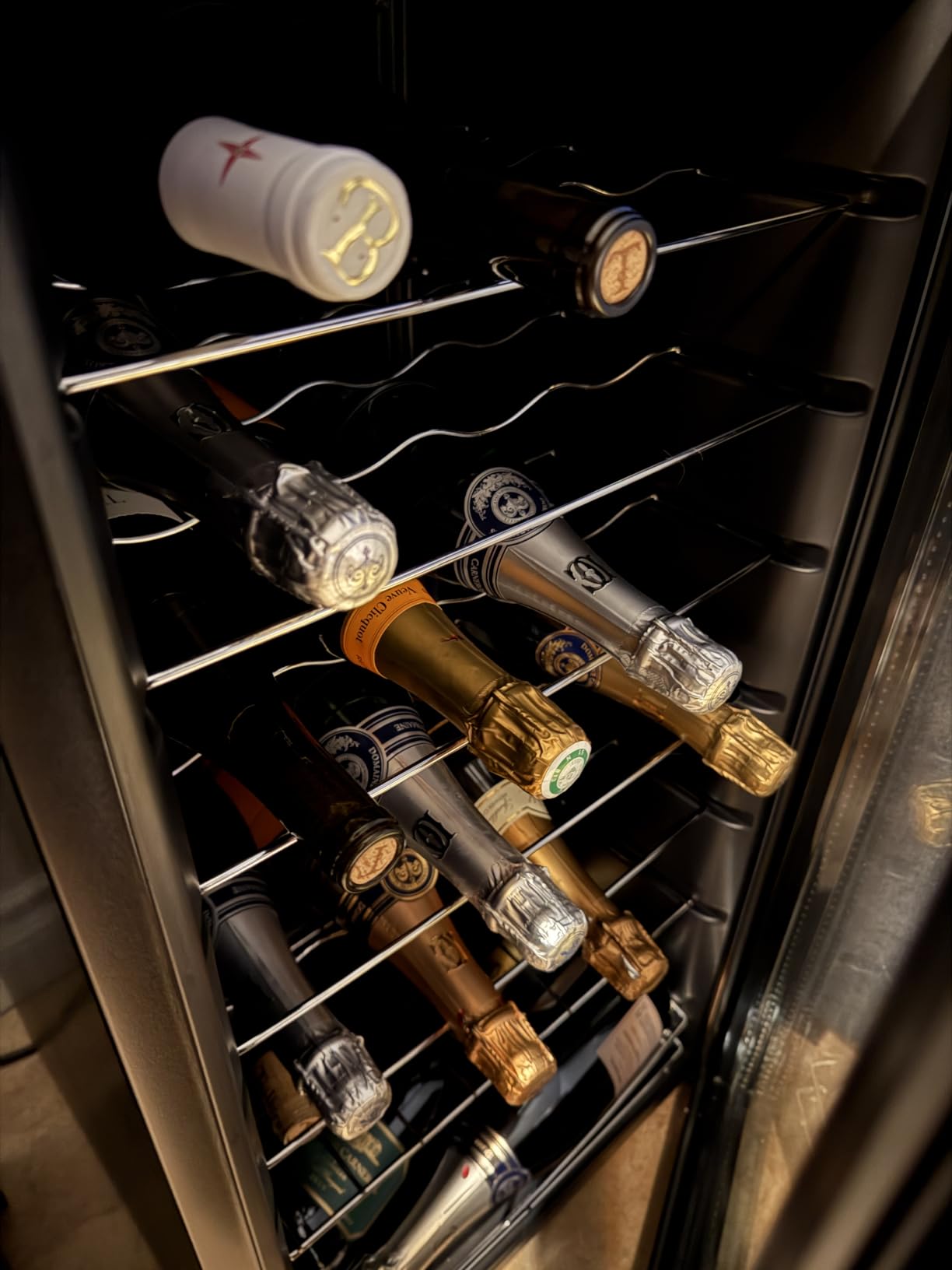 BODEGA 24 Inch Dual Zone Wine Fridge, 46 Bottle Built-in Wine Cooler with Compressor Cooling, Double-Layer UV Glass Door, Digital Thermostat & ≤35dB Quiet – Freestanding Fridge for Home Kitchen Bar customer photo 1