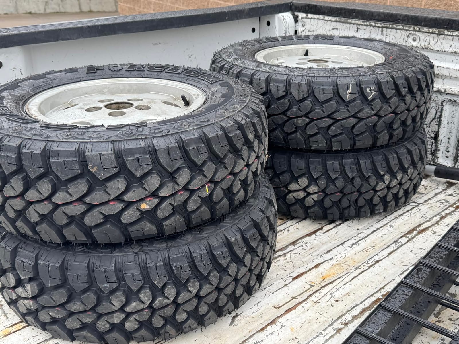 Forceum M/T 08 Plus 265/60R18 110Q Mud Terrain SL 18 inch Tire customer photo 1