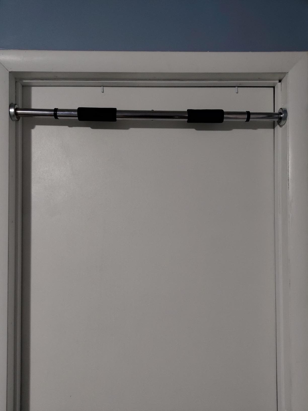 Sunny Health & Fitness Adjustable Doorway Chin Up/Pull Up Bar customer photo 1