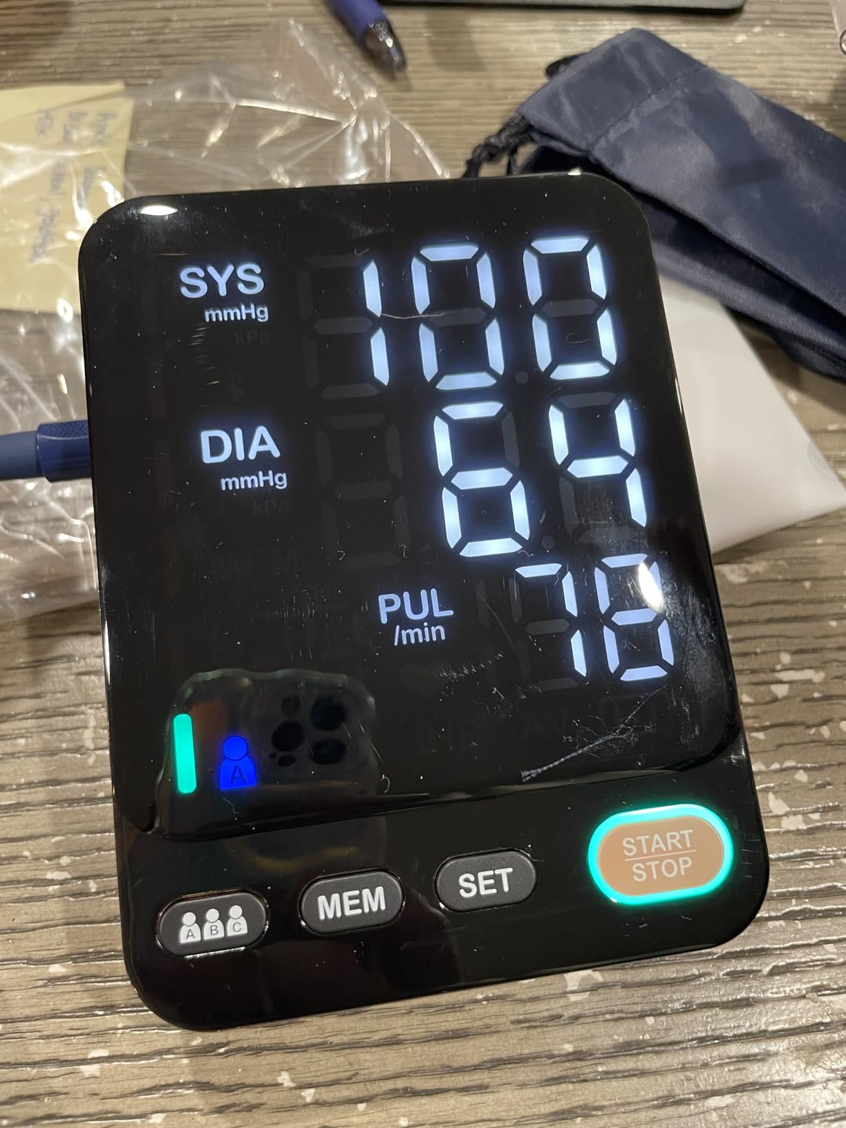 Automatic Blood Pressure Monitor & 2 Blood Pressure Cuffs (9-17