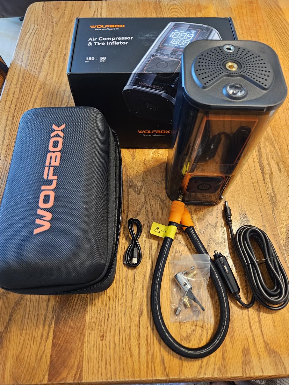 WOLFBOX 150PSI Heavy Duty Tire Inflator Portable Air Compressor,Double- cylinder 45LPM Fast Air Pump for Car Tires,3.5'' LED Display,20'' Hose,Air Compressor for Car,Pickup Truck,Bike customer photo 1