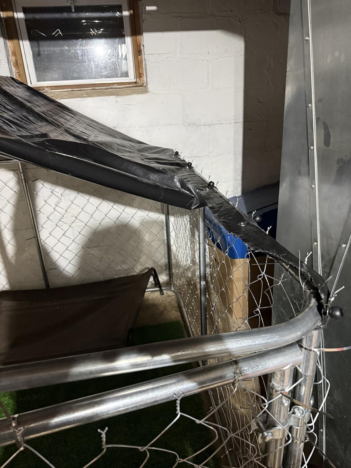 Petony Large Outdoor Dog Enclosure,Heavy Duty Dog Cage with Roof,Galvanized Steel Dog Kennel Fence with Double Safety Locks(79”W x 79”D) customer photo 1