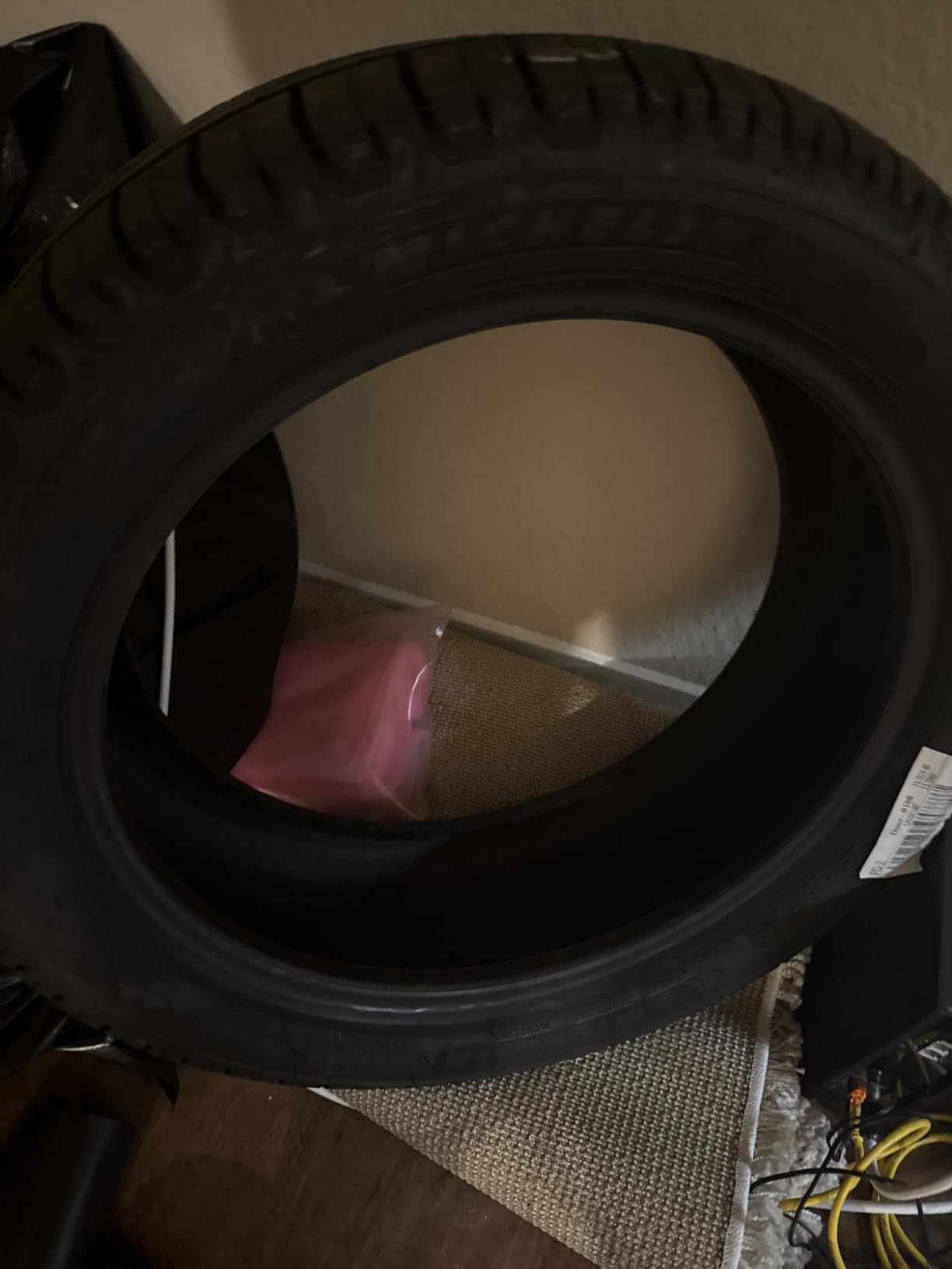 MICHELIN Defender2 All-Season Tire for Cars, Minivans, SUVs and Crossovers, 215/55R17/XL 98V customer photo 1