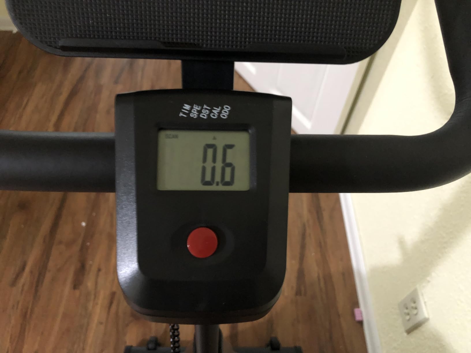 Exercise Bike, CHAOKE Quiet Adjustable Magnetic Resistance Stationary Bike for Home Cardio with App Compatible, 300LB Weight Capacity Indoor Cycling Bike with Comfortable Seat & Digital Display customer photo 1