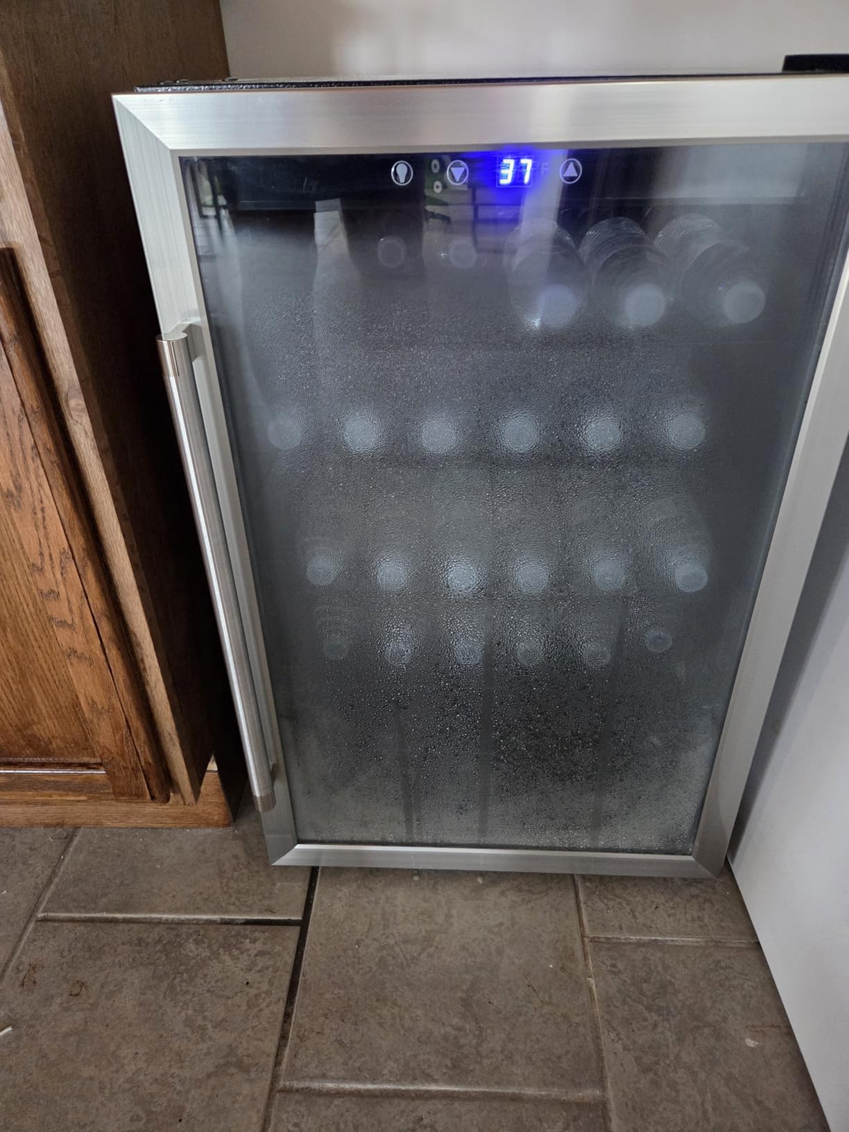 COWSAR Mini Fridge Cooler, 95 Can Beverage Refrigerator with Glass Door, ETL Approved Wine Fridge with Digital Temperature Control, LED Light for Home, Office, Bar, and Game Room - 2.6 Cu.Ft. Black customer photo 2
