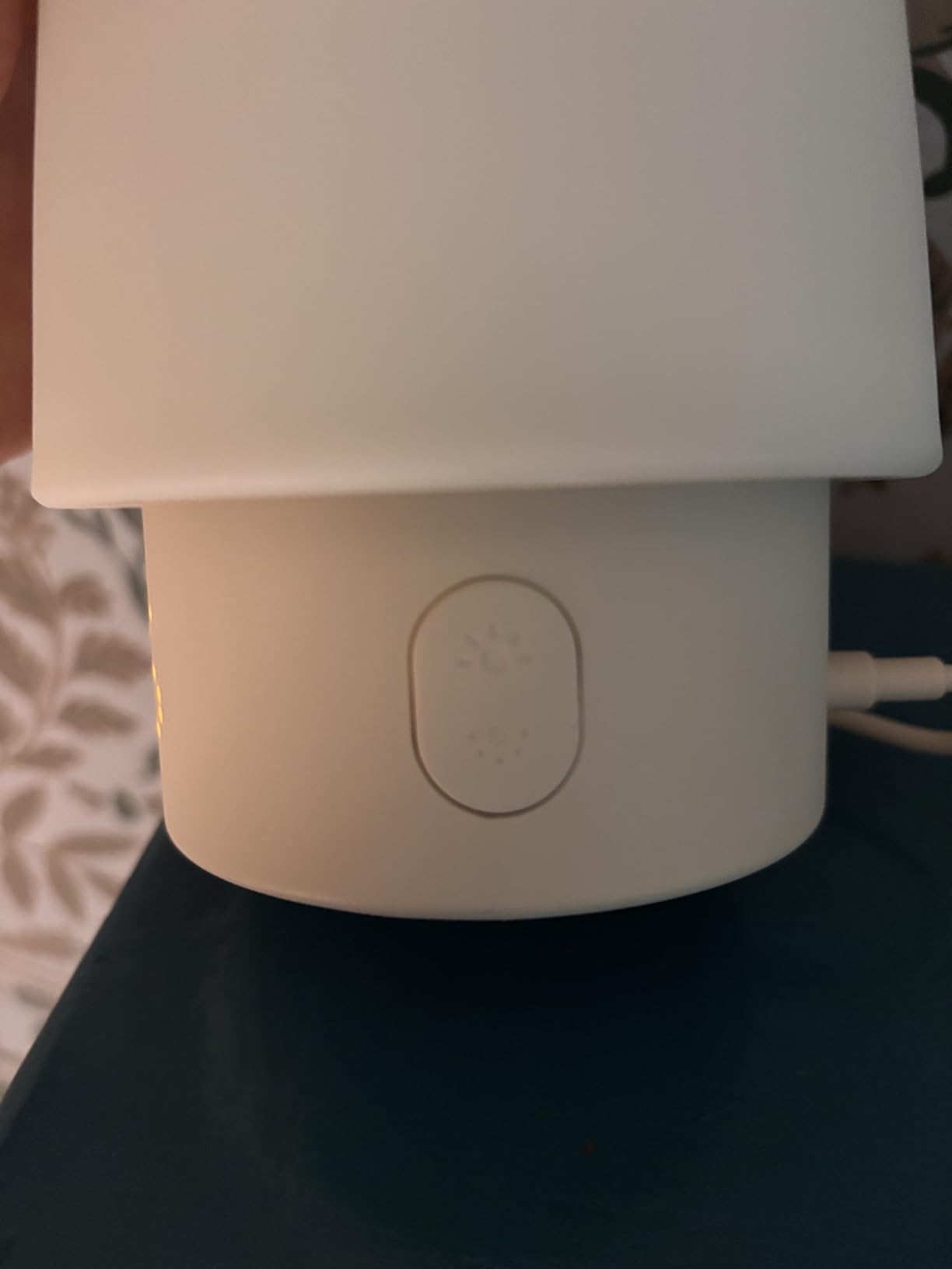 Hatch Baby Sound Machine & Night Light Routine Builder (Putty) customer photo 1