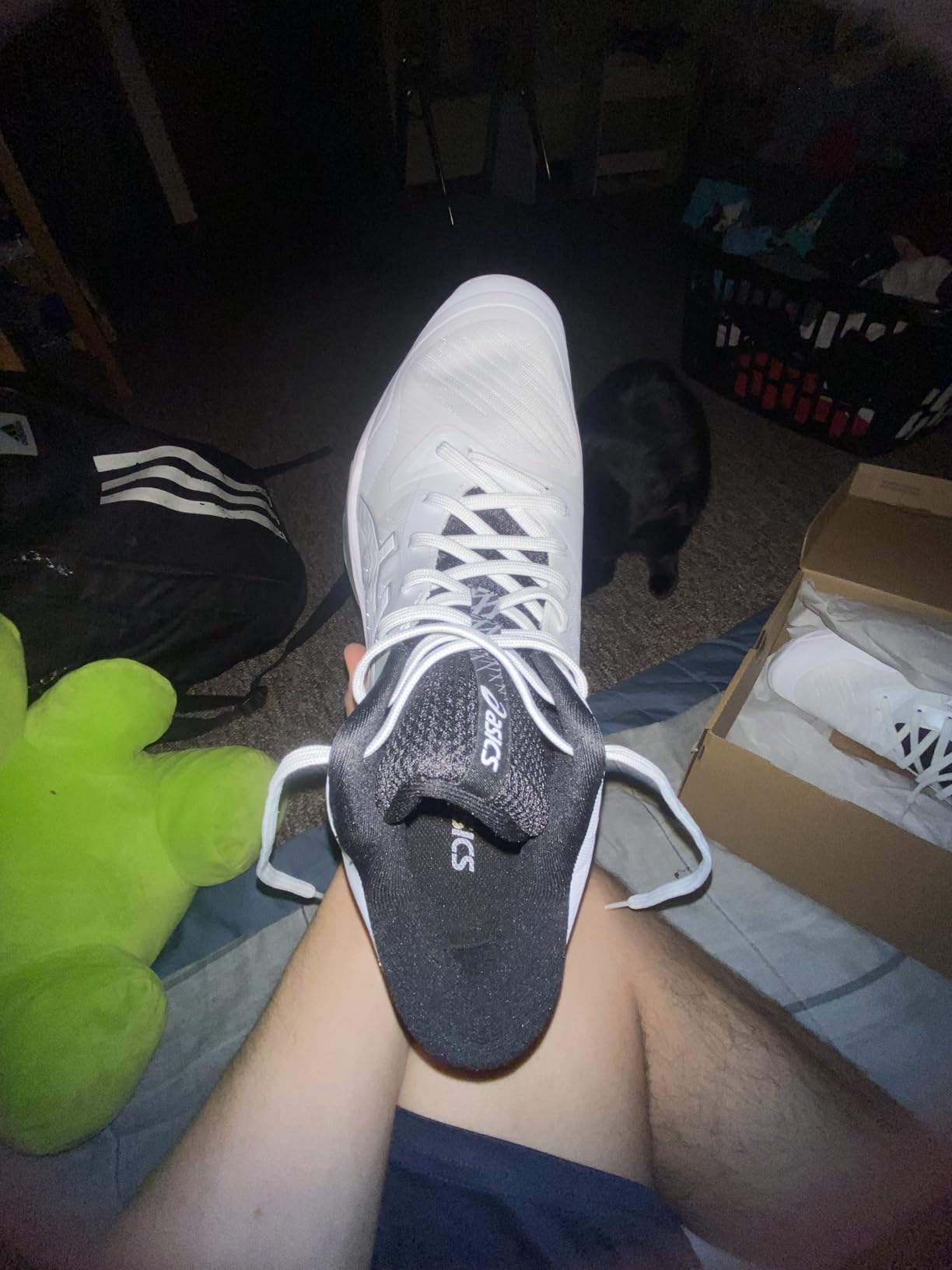 ASICS Men's Sky Elite FlyteFoam Mid Top 3 Volleyball Shoes customer photo 2