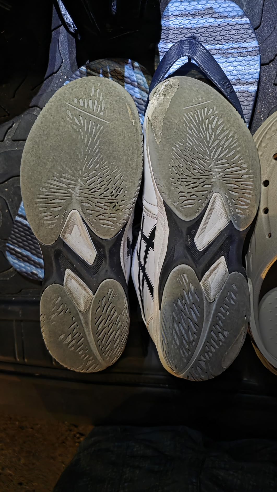 ASICS Men's Game FlyteFoam Tennis Shoes customer photo 1