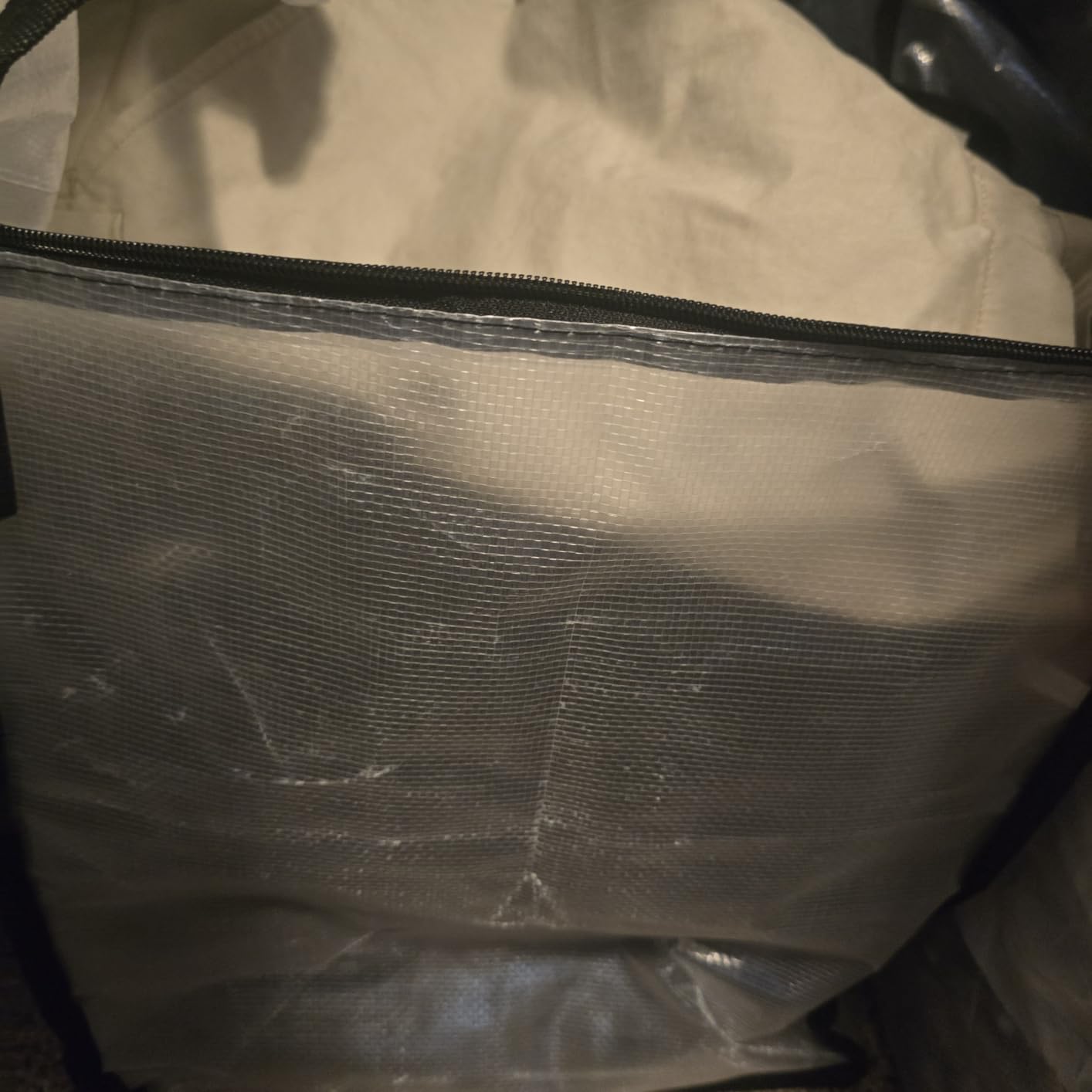 8 Pack Extra Large Clothes Storage Bins with Lids, Moving Bags, Clear customer photo 2