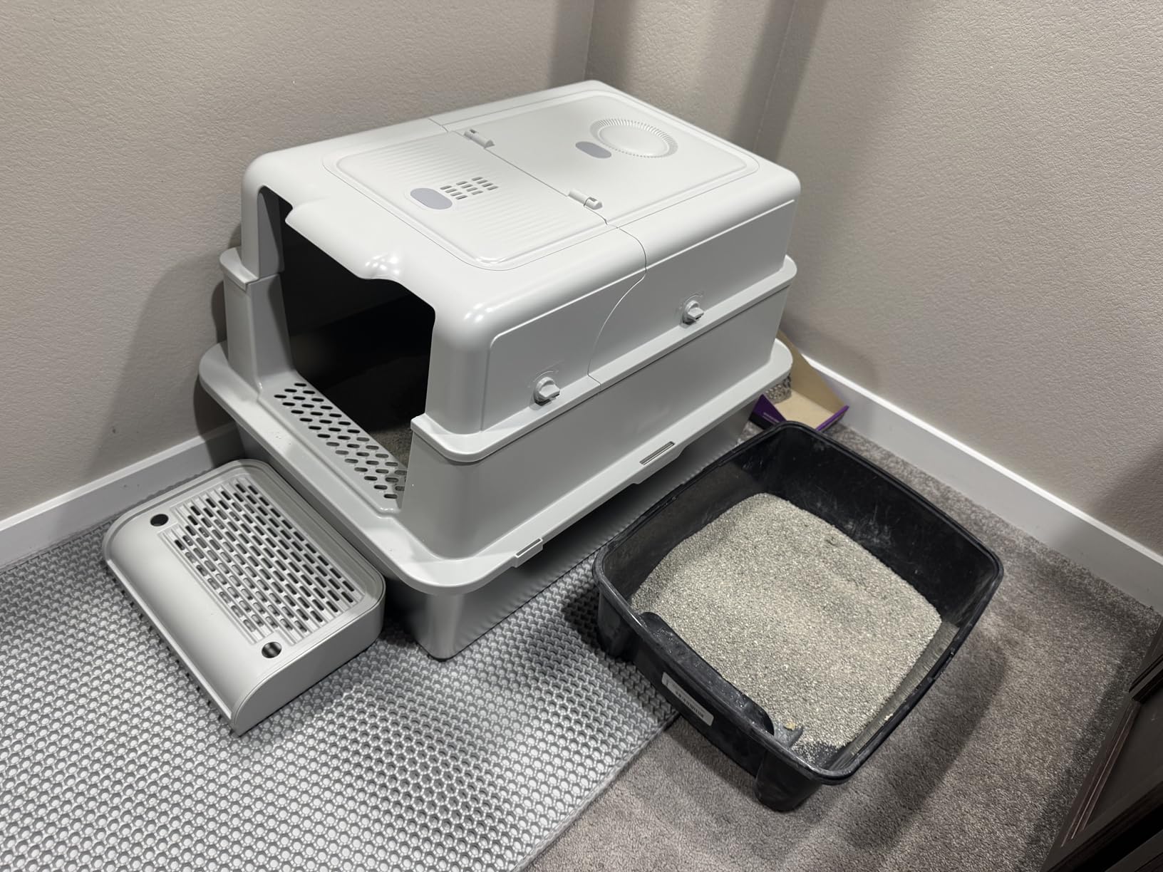 XXXXL Jumbo Stainless Steel Litter Box with Lid for Maine Coon, 28
