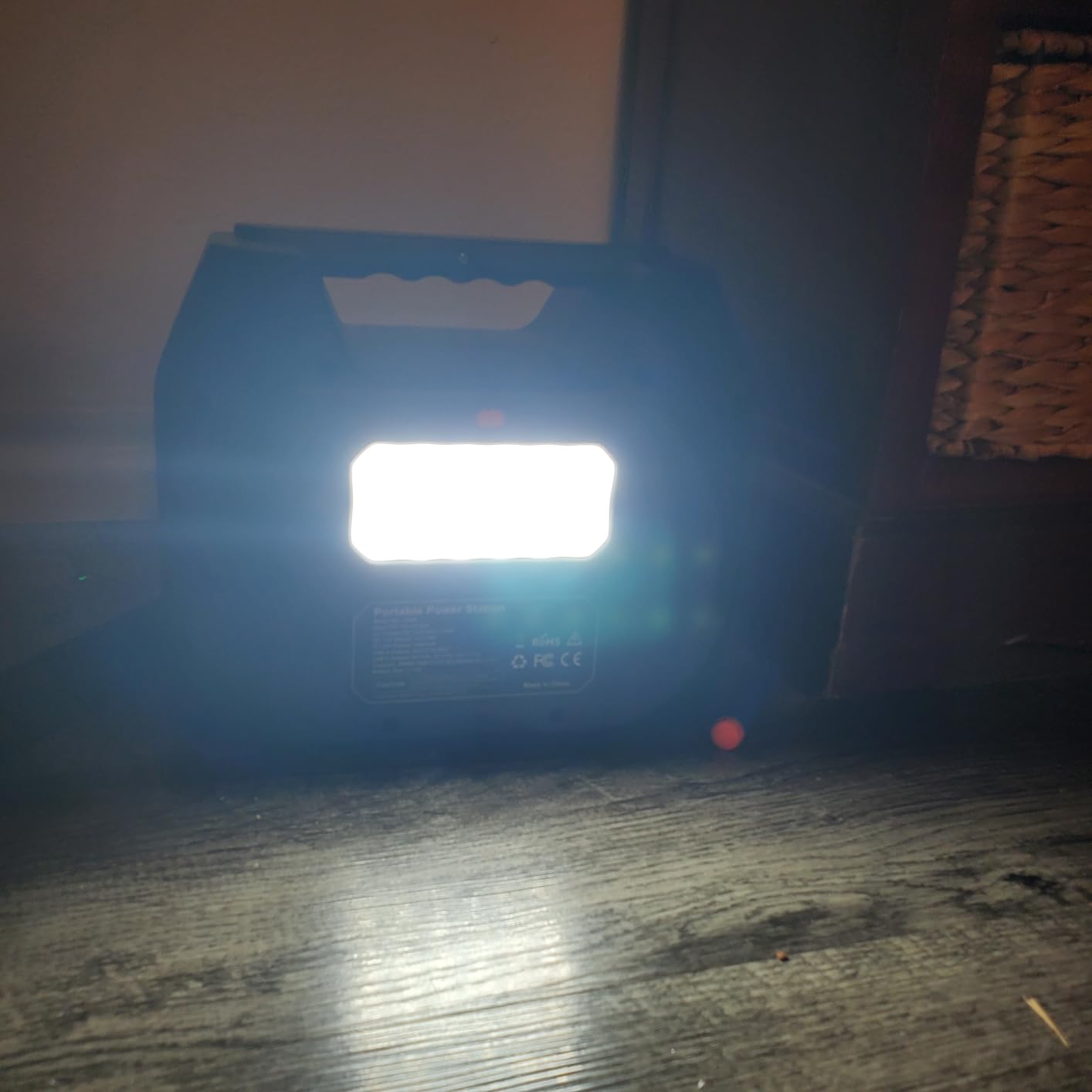 EnginStar Portable Power Station 300W 296Wh Solar Generator customer photo 1