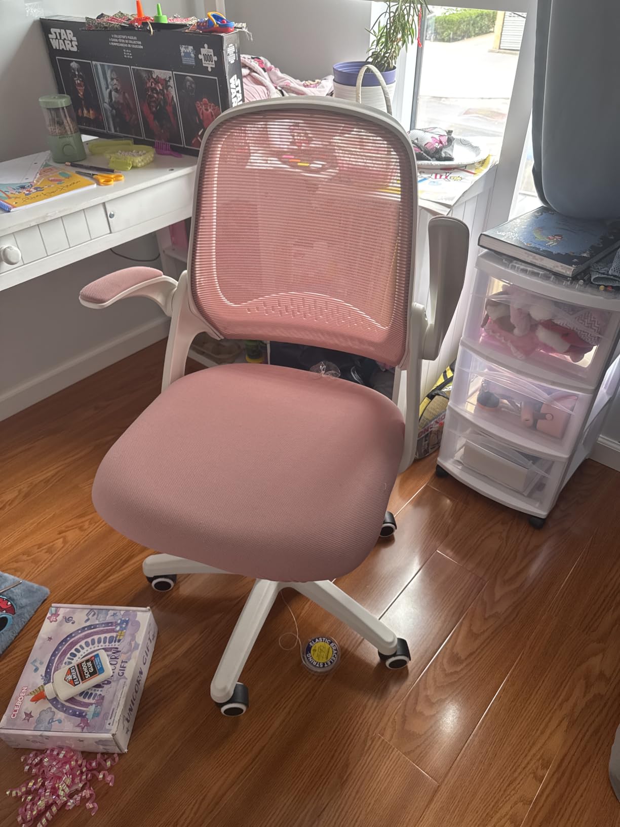 NEO CHAIR Office Desk Chair, Ergonomic Mesh with Flip-Up Armrests, Ivory customer photo 2