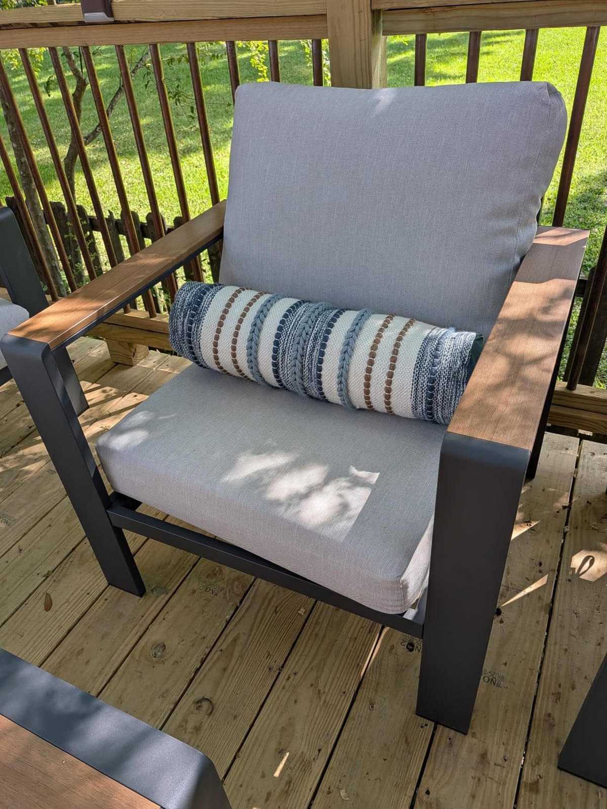 Aluminum Outdoor Patio Furniture Set with Coffee Table, 5 Piece Patio Conversation Sets with Washable Thick Cushions, Outdoor Sectional Furniture Set for Porch, Balcony, Deck, Yard, Graphite customer photo 1