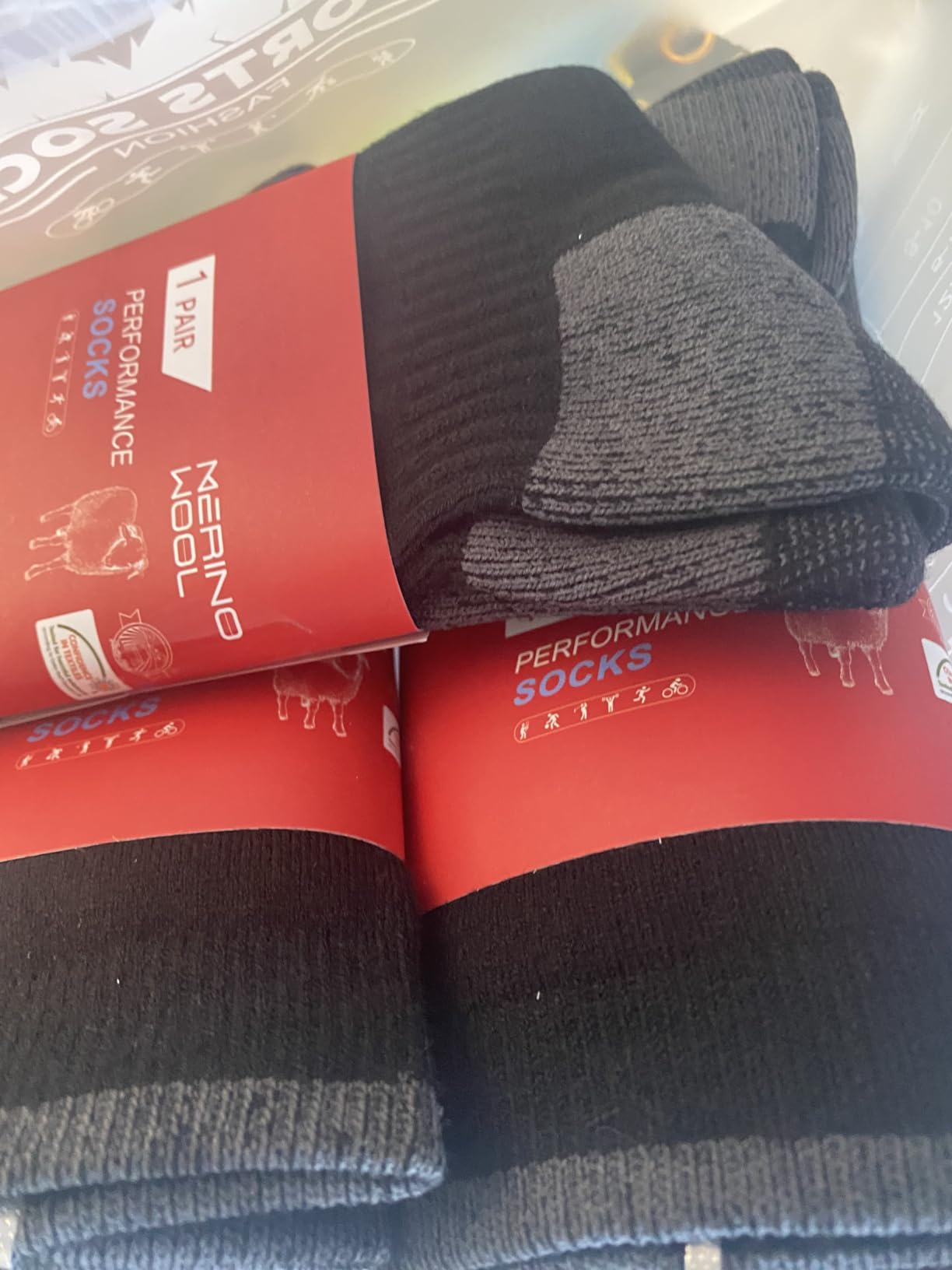 RUIXUE Merino Wool Hiking Socks for Men Women, OEKO-TEX & GRS Certified, Seamless Toe, Terry Cushioned -3 Pairs customer photo 2
