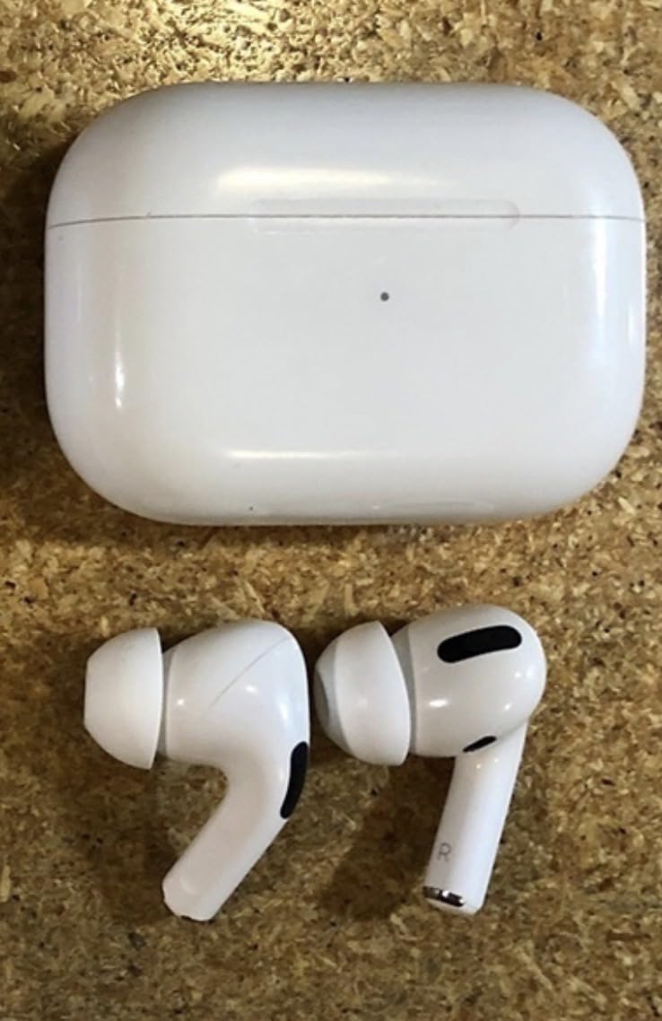 Apple AirPods Pro 3 Wireless Earbuds with Active Noise Cancellation customer photo 2