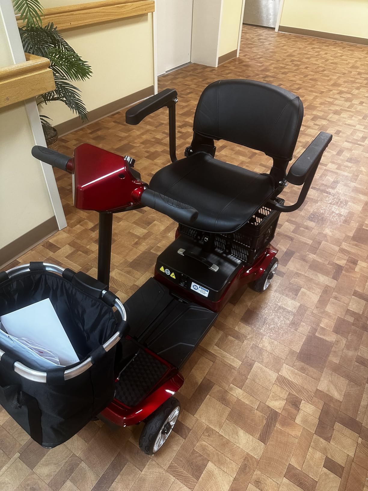 Foldable 4-Wheel Mobility Scooter for Adults – Portable Motorized Scooter with 330 lbs Capacity, Detachable Battery, Dual Baskets, Cup & Phone Holder, Blue customer photo 1