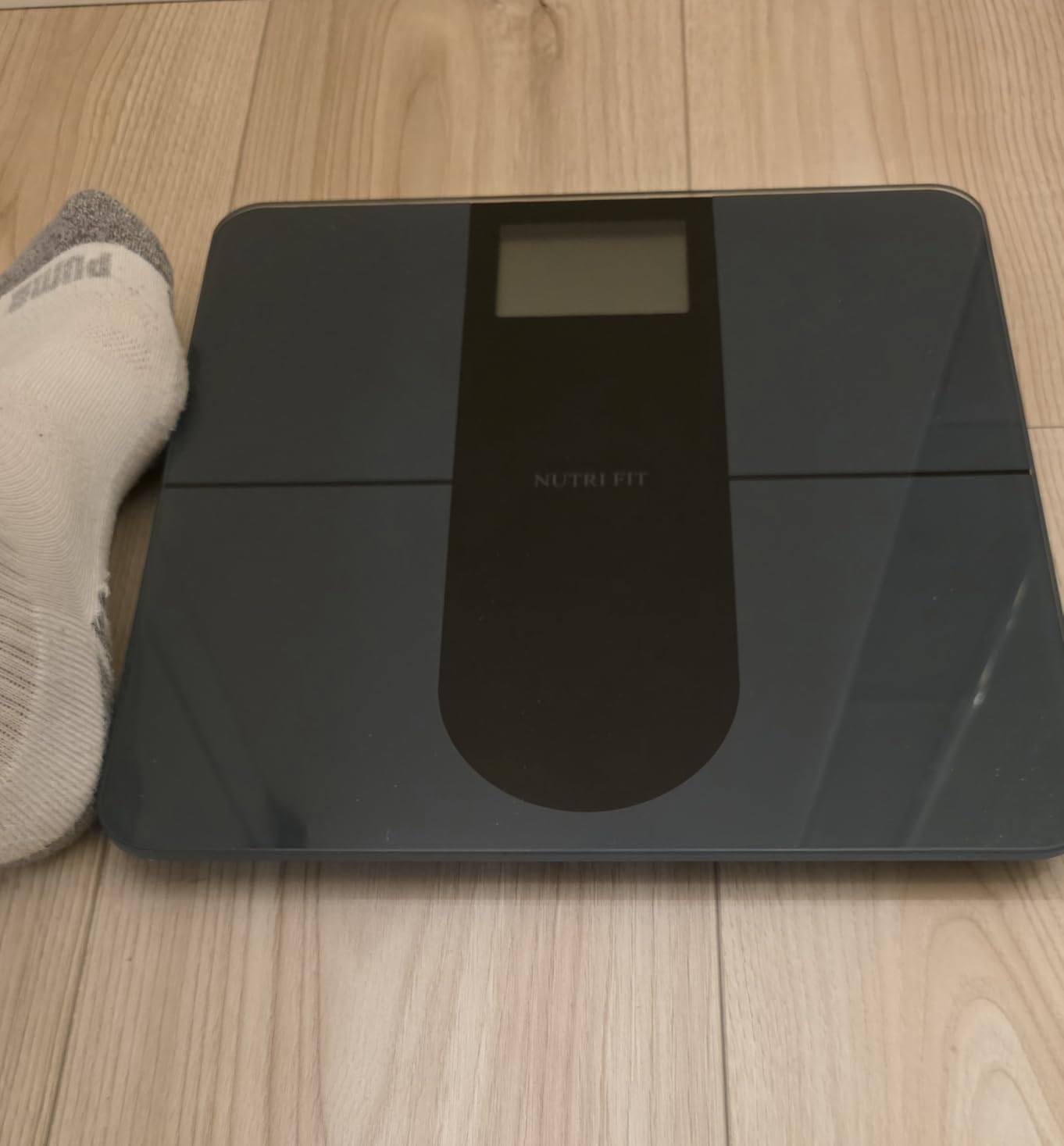 NUTRI FIT Digital Bathroom Scale for Body Weight 550lb Extra Large Display customer photo 2