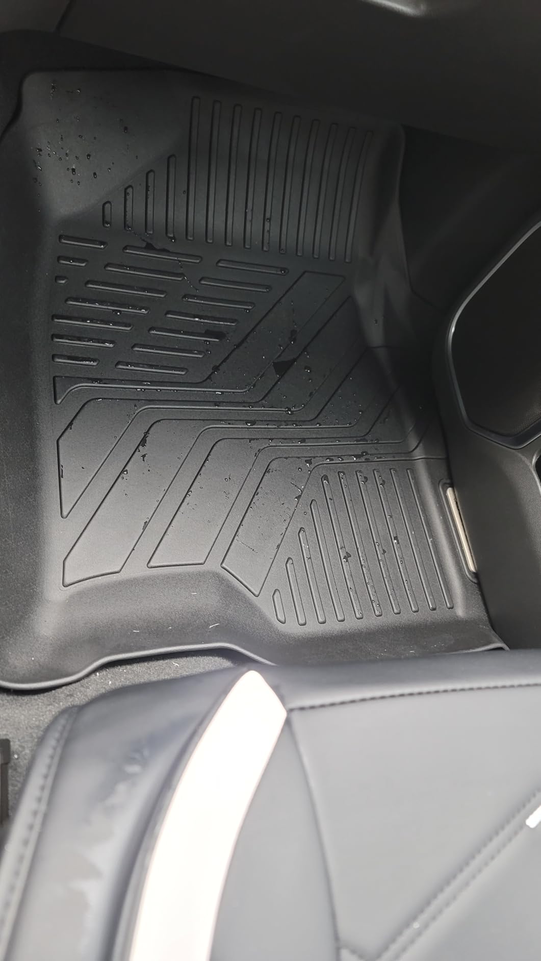 OEDRO Upgraded Floor Mats for 2019-2026 Chevy Silverado/GMC Sierra 1500 Crew Cab & 2020-2026 Silverado/Sierra 2500HD 3500HD, Bucket Seat, All Weather Custom Fit Silverado Accessories Floor Liners customer photo 1