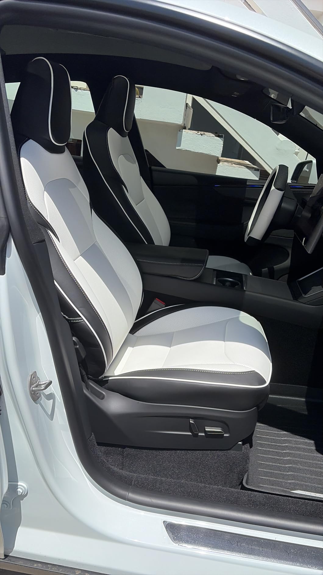 Custom Fit Seat Covers for 2025 2026 Tesla Model Y Juniper (5-Seater) - Ventilated Seats & Rear Screen Compatible - Nappa Leather Full Set Car Seat Protectors (Black, Model Y 2025) customer photo 2