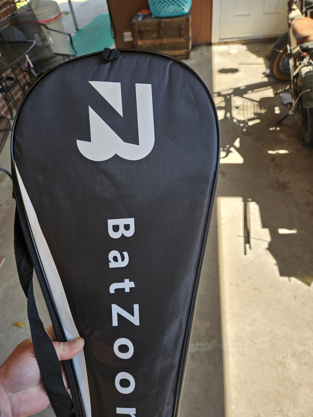 BatZoom Racquetball Racket with Cover, One-Piece Construction and Lightweight Design for Enhanced Control & Power - Perfect for Beginners and Intermediate Players customer photo 2