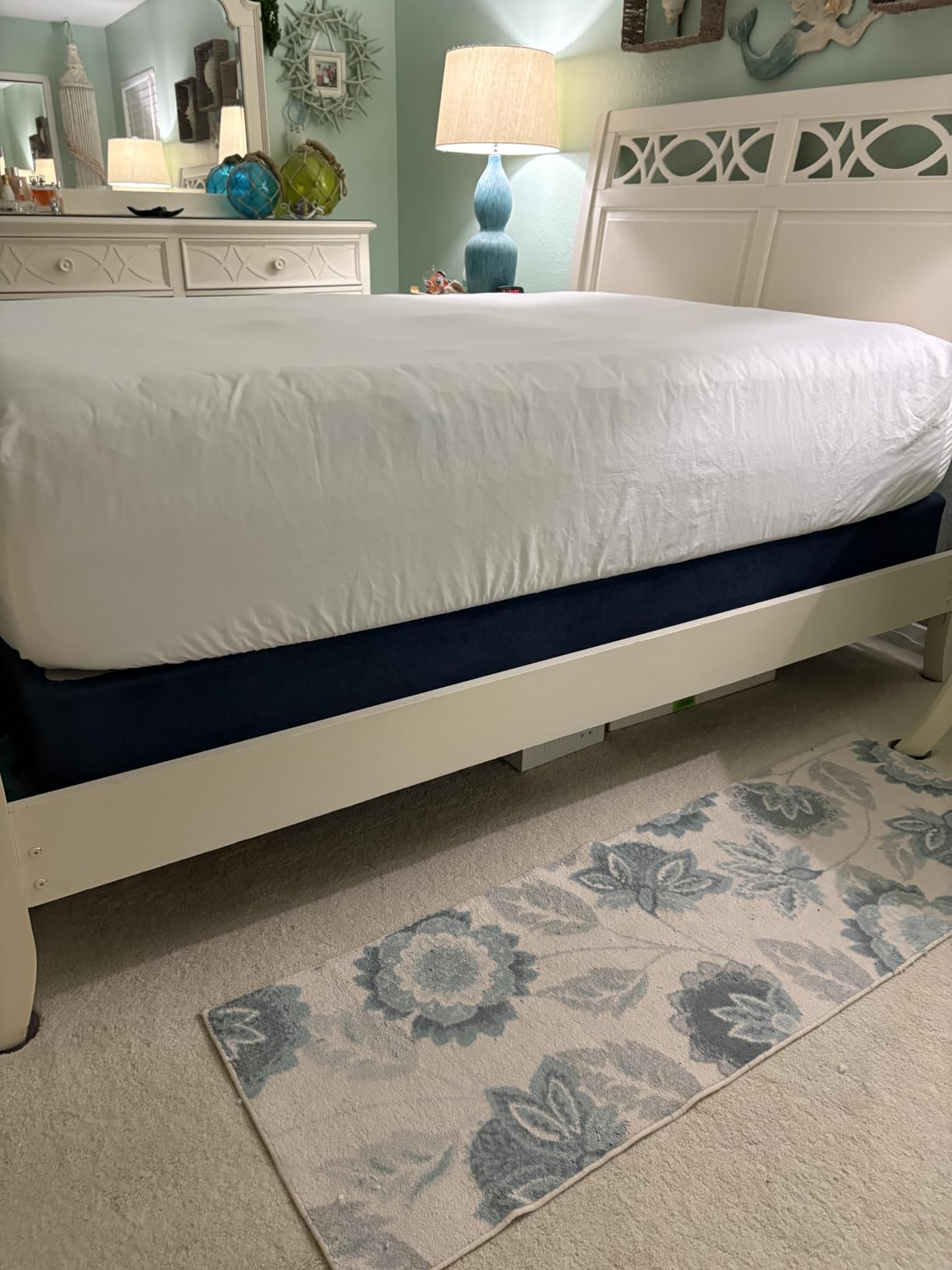 WhatsBedding 5 Inch Queen Mattress Topper Breathable Bamboo Viscose Air Layer,Memory Foam Mattress Topper Queen Size Blue. customer photo 2