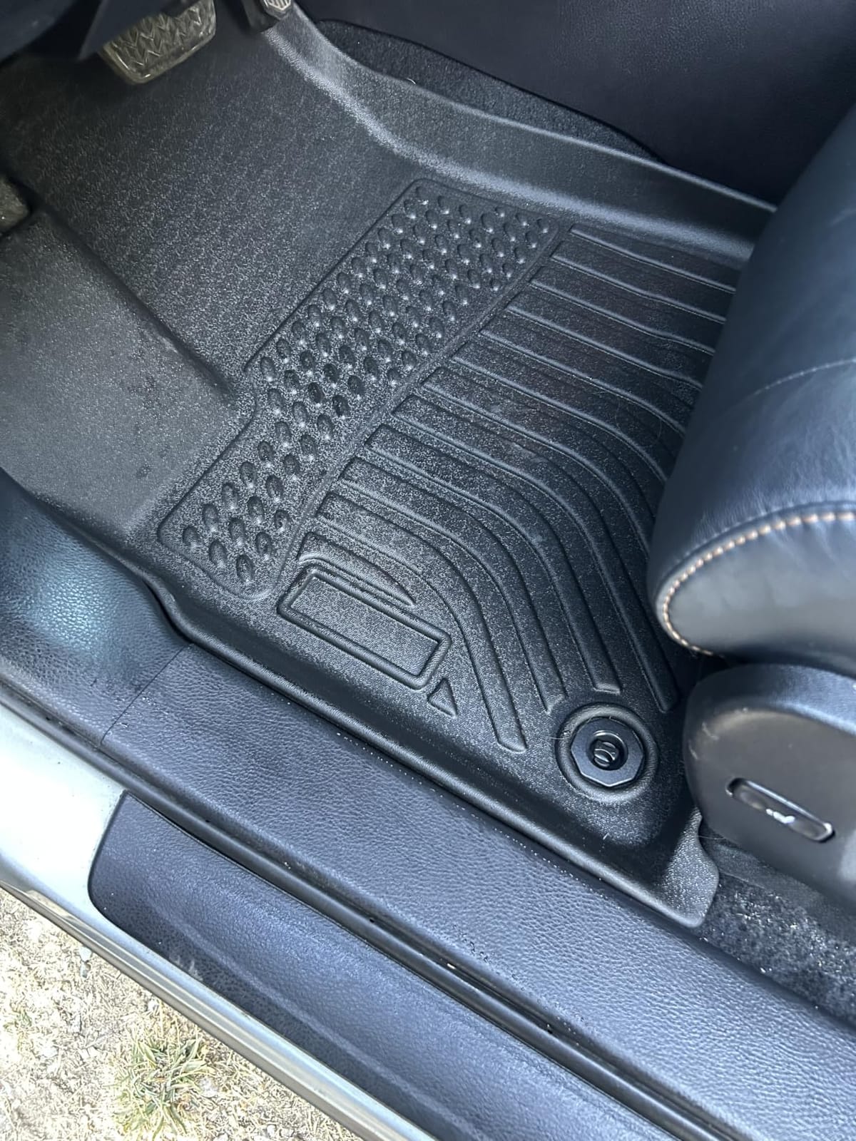 Floor Mats for Toyota Sienna 2013-2020 7 Seats, Custom Fit TPE Liners customer photo 2