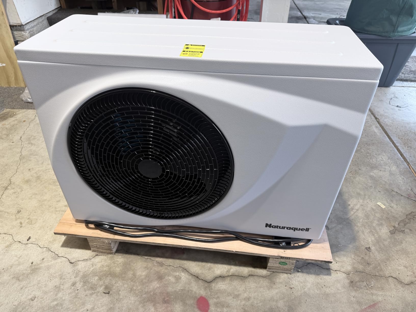 Swimming Pool Heat Pump, 18,000 BTU, 5,200 Gal customer photo 2