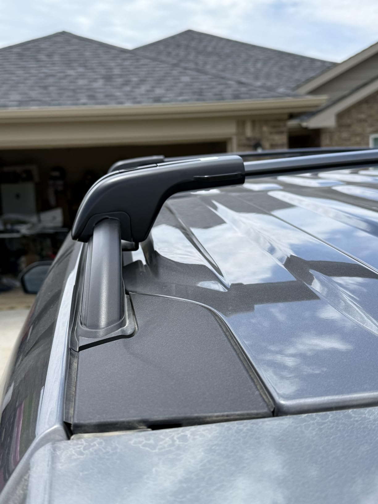 330lbs Roof Rack Cross Bars for Subaru Outback Wilderness 2022-2025 customer photo 1