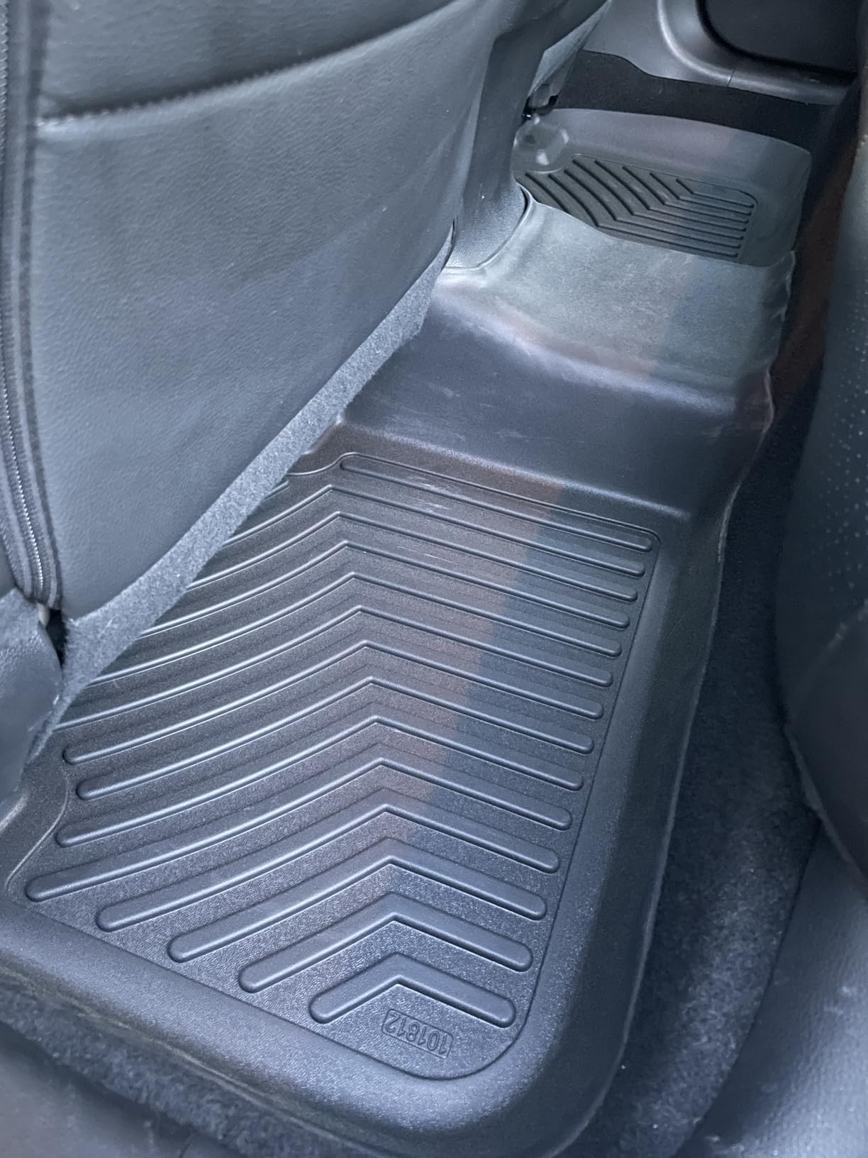 OEDRO Floor Mats Fits Tesla Model Y Juniper 2025 2026 5-Seater customer photo 2