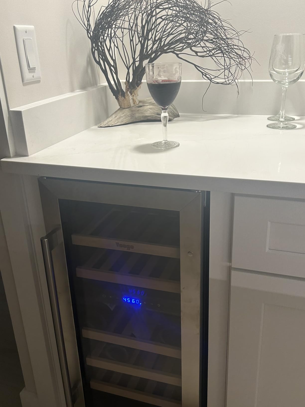 Yeego 24 Inch Wine Fridge, 52 Bottle Dual Zone Wine Cooler with Left Hinged customer photo 2