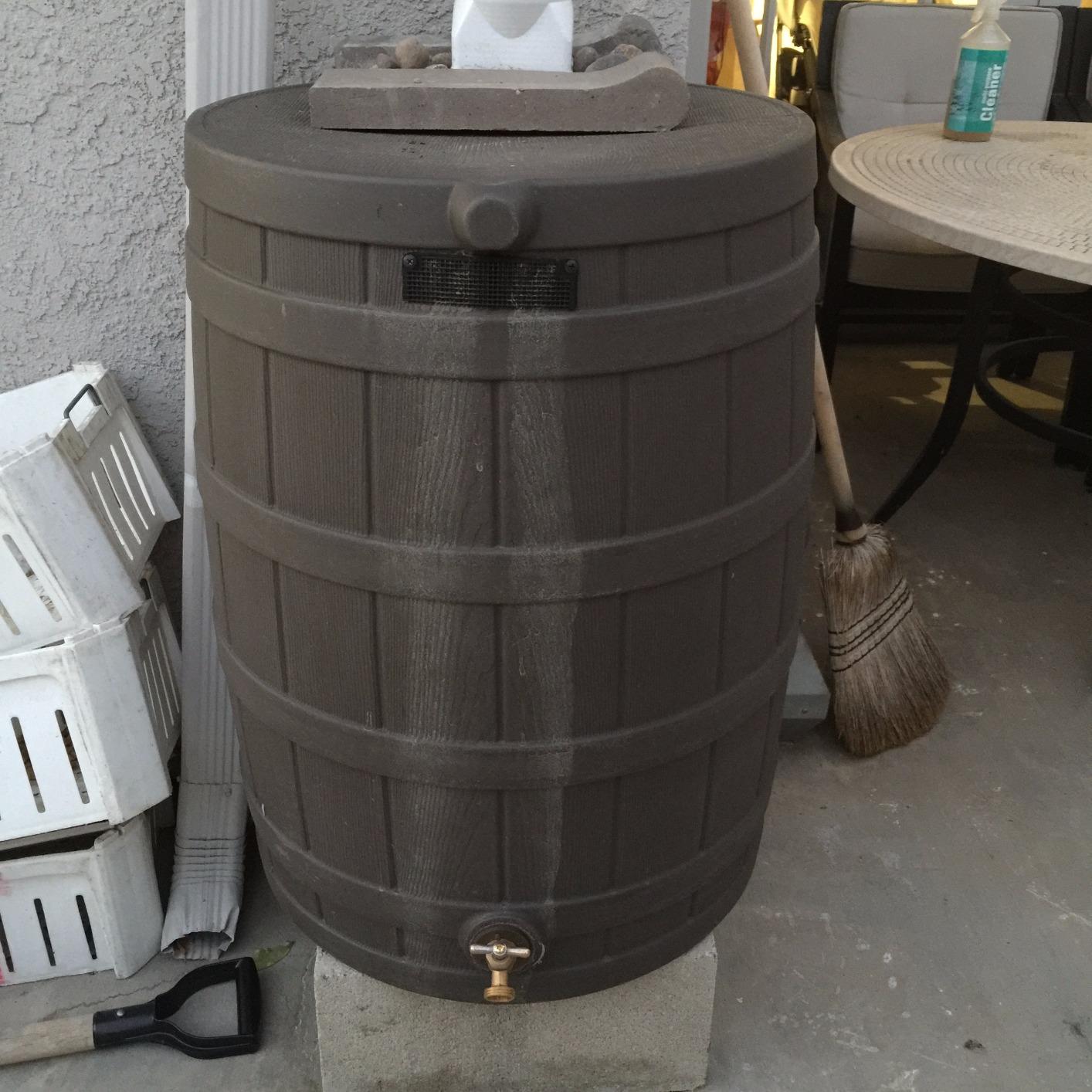 Good Ideas Rain Wizard Water Collection Barrel, 50 Gallon, Oak customer photo 1