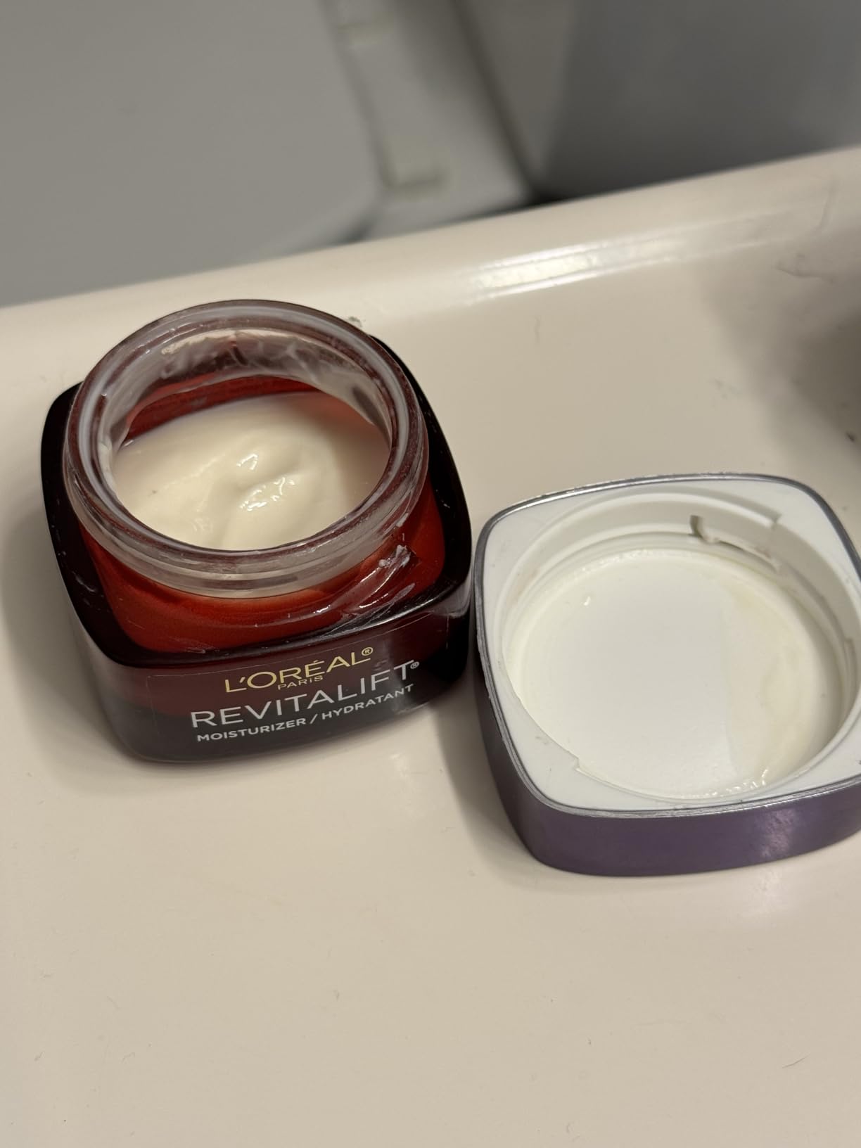 L'Oreal Paris Revitalift Triple Power Anti-Aging Face Moisturizer, Pro Retinol, Hyaluronic Acid & Vitamin C to Reduce Wrinkles, Firm & Brighten Skin, 1.7 Oz customer photo 2